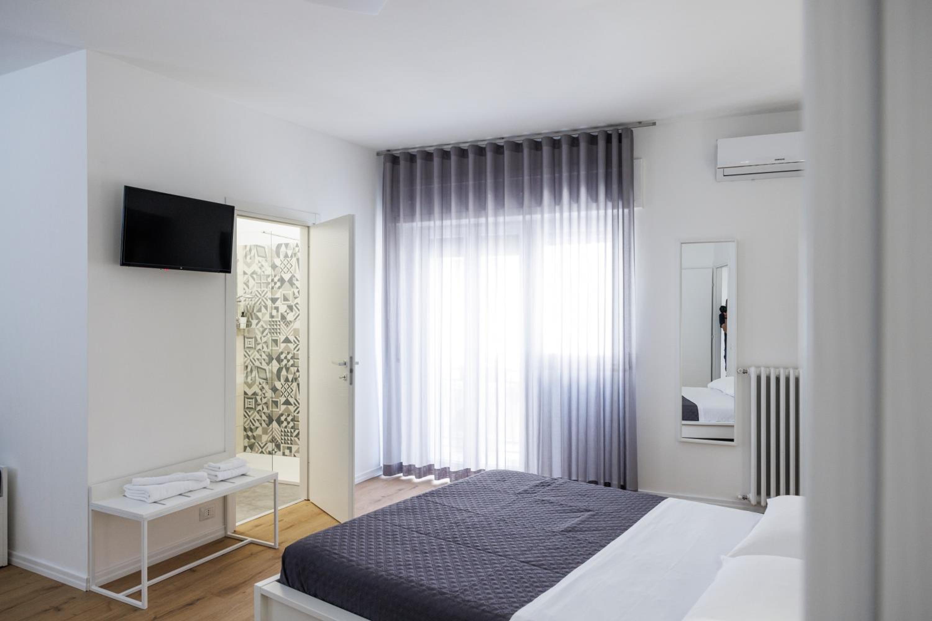 Deluxe Quadruple Room photo 2
