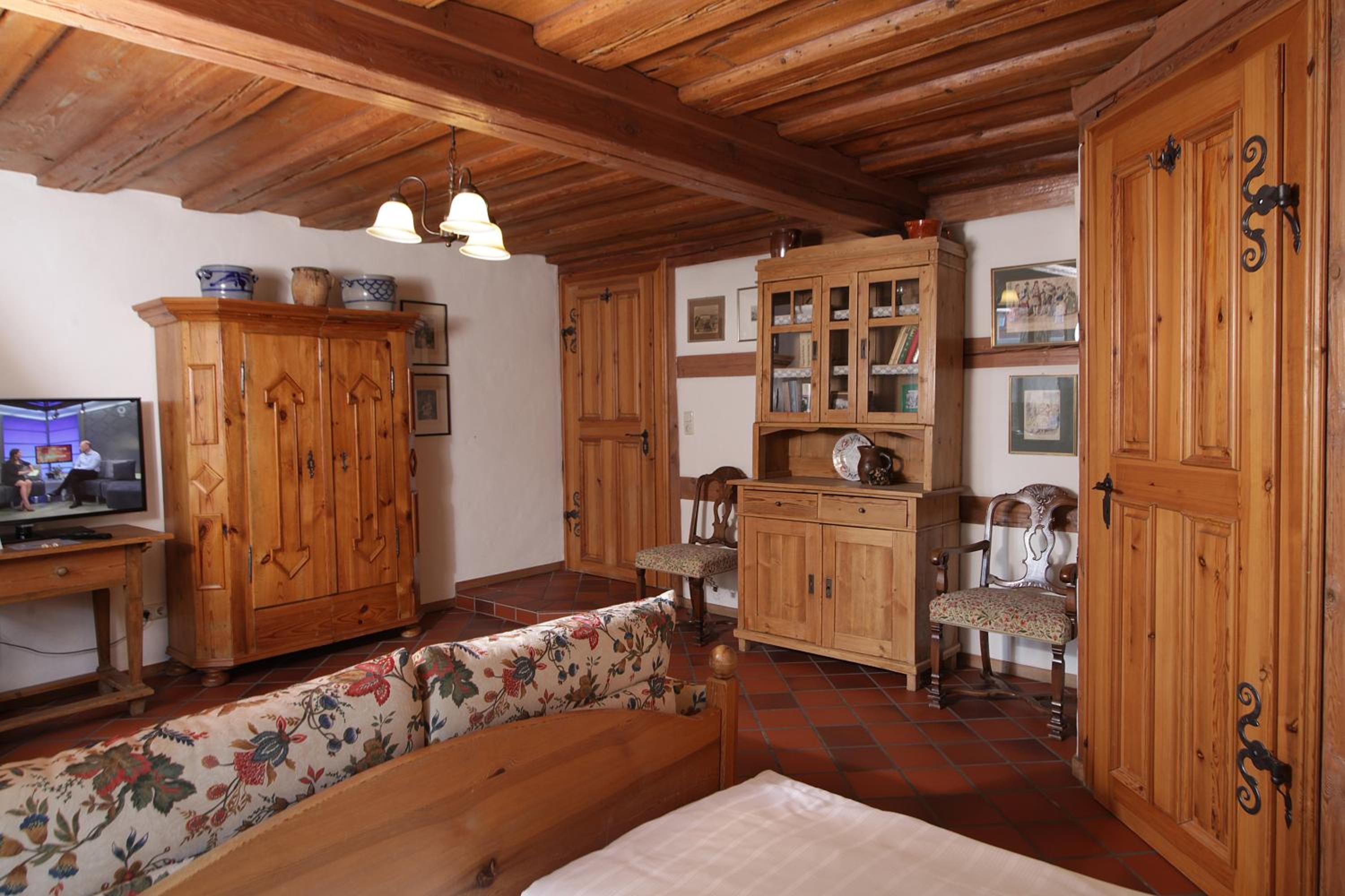 Double Room - Photo 15