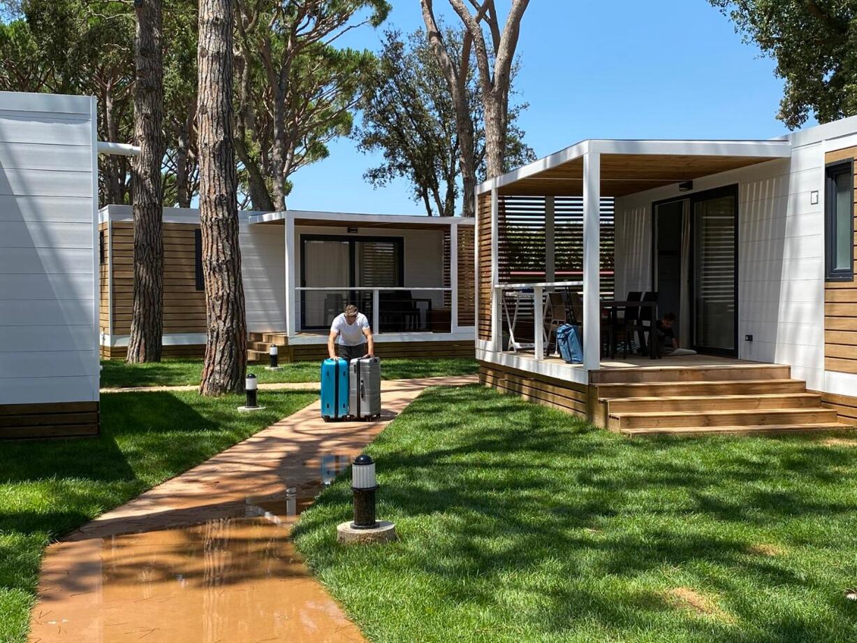 Deluxe Bungalow