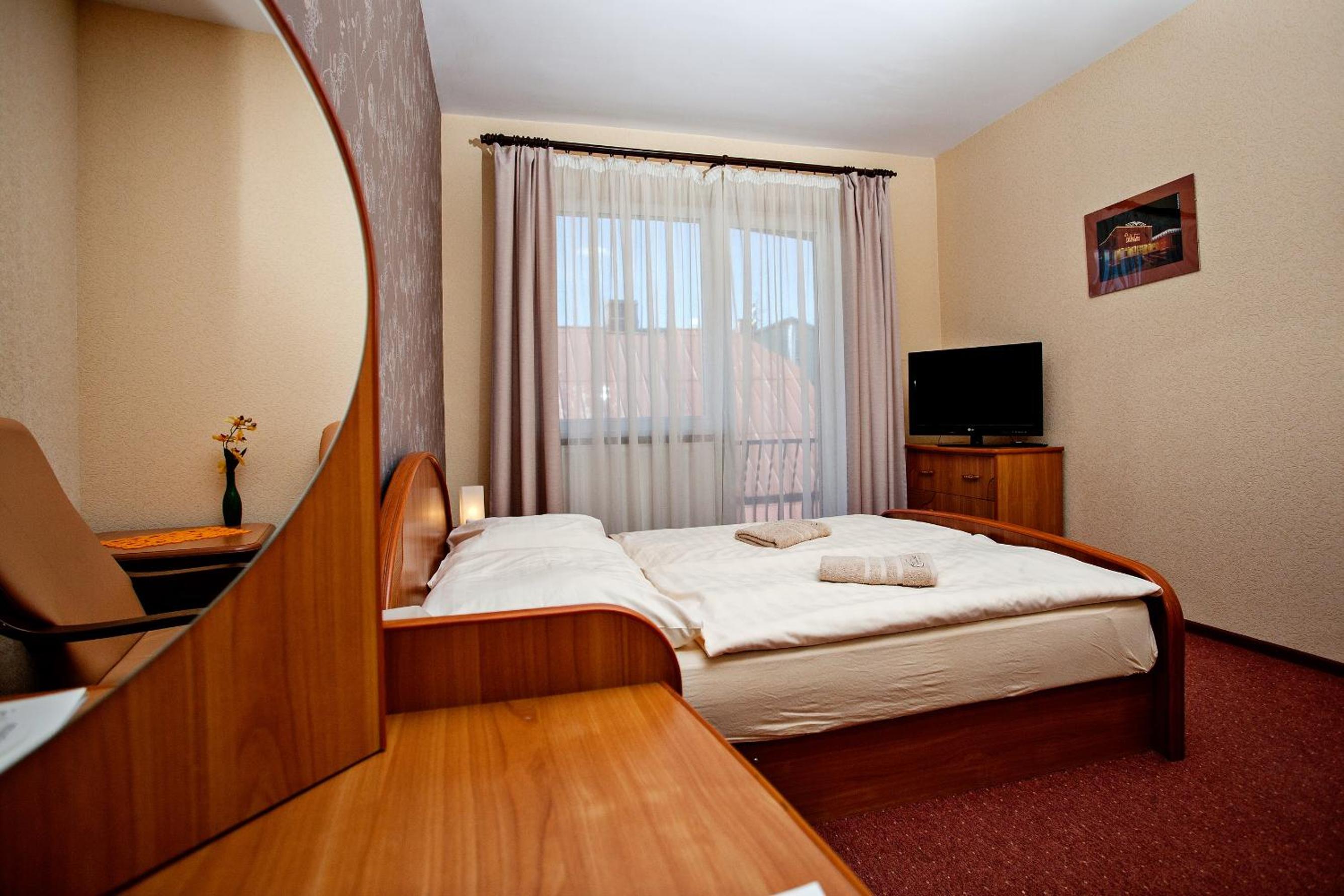 Double or Twin Room photo 1