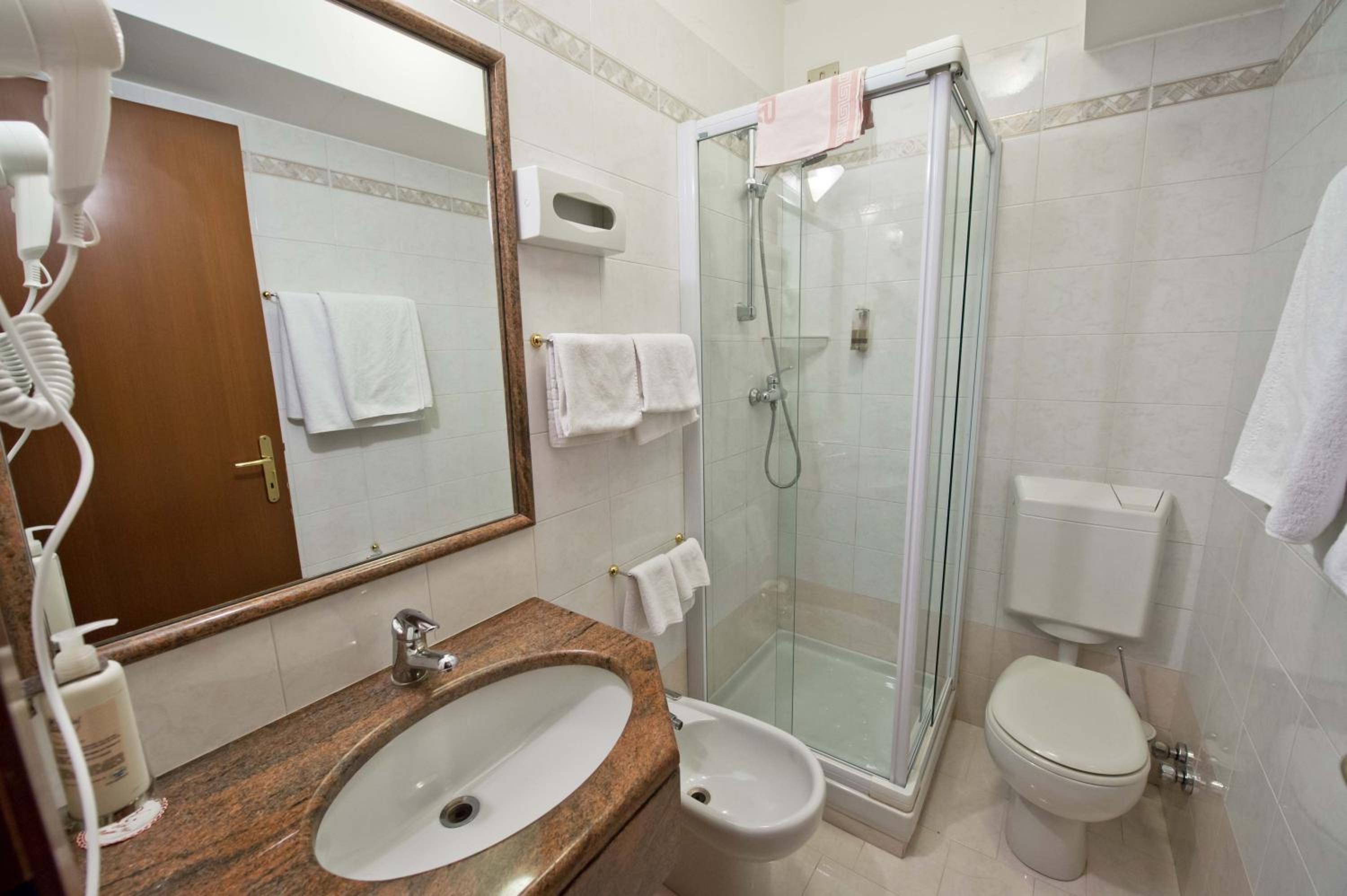 Comfort Double or Twin Room photo 1