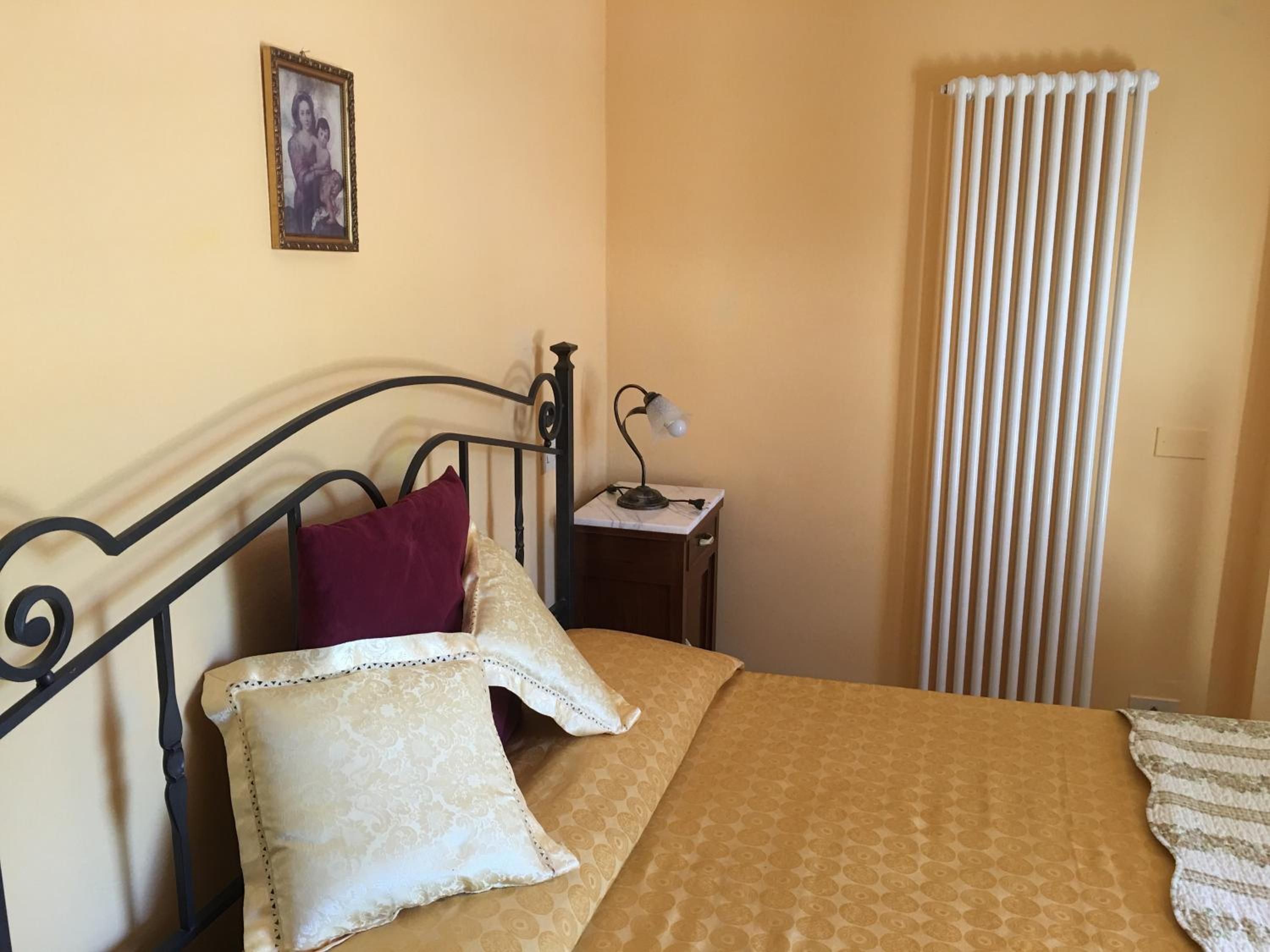 Two-Bedroom Apartment with Garden - Photo 24