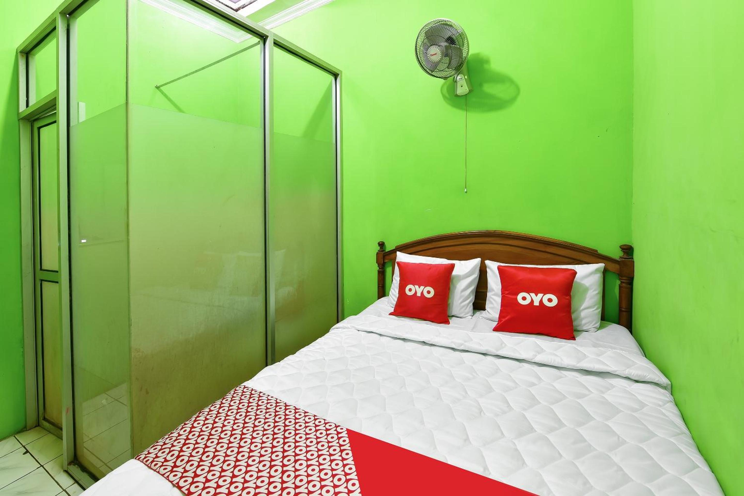 Budget Double Room photo 1