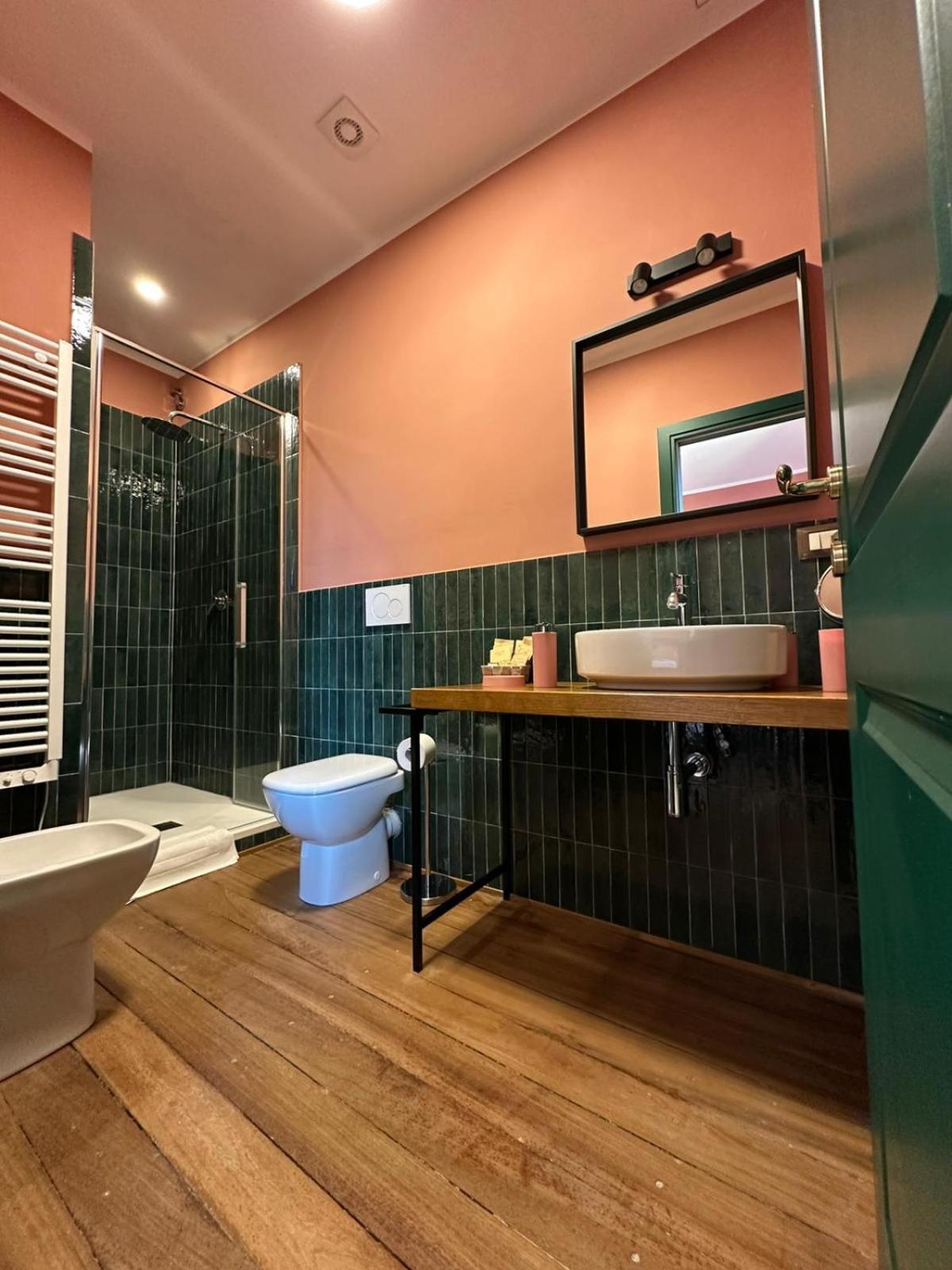 Double Room with Private Bathroom photo 3