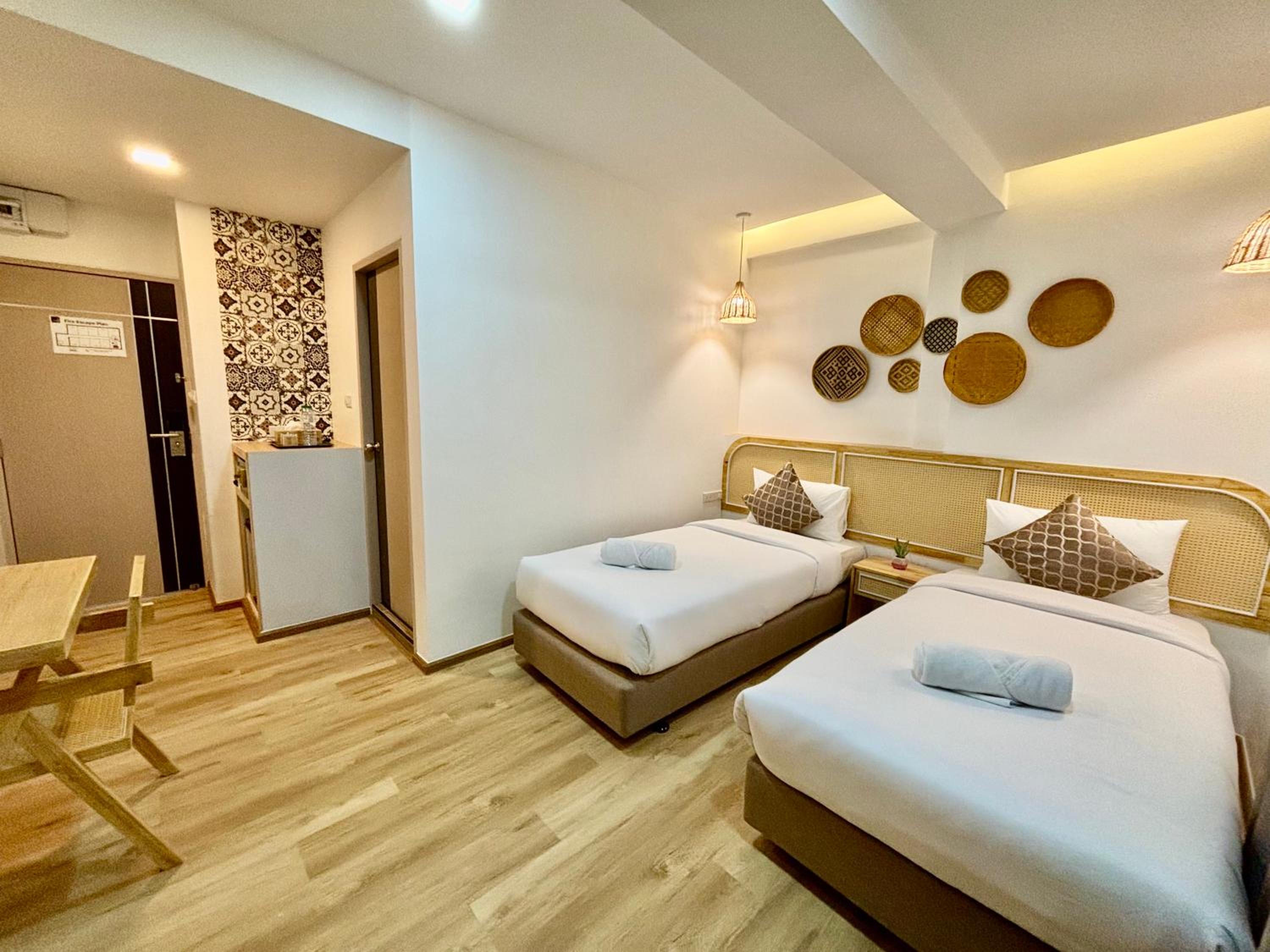 Classic Twin Room