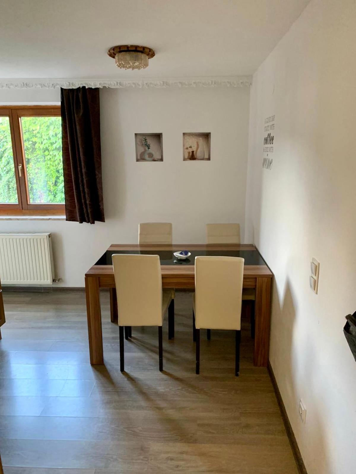 Apartment - Split Level