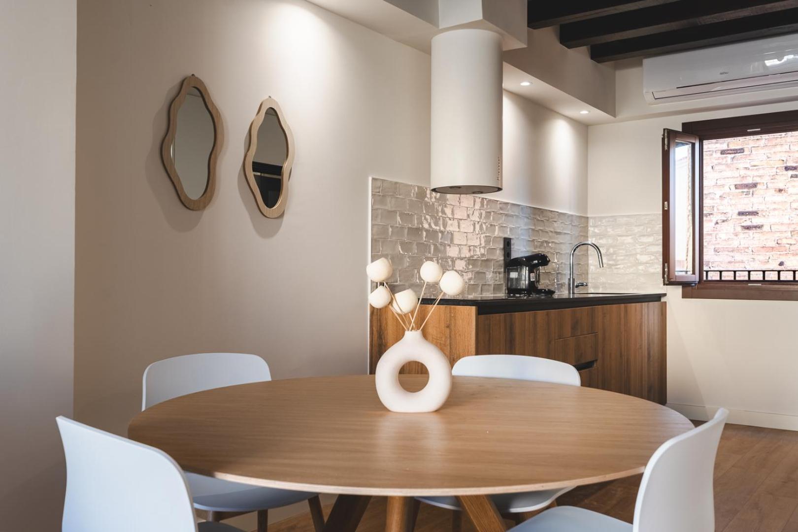 Two-Bedroom Apartment with Terrace photo 2