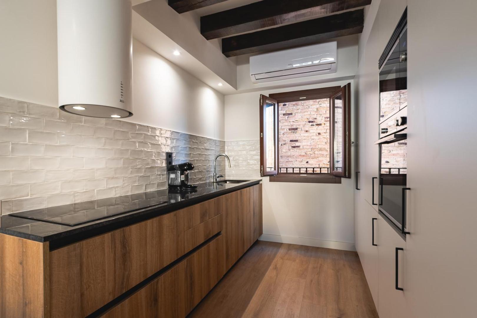 Two-Bedroom Apartment with Terrace photo 3