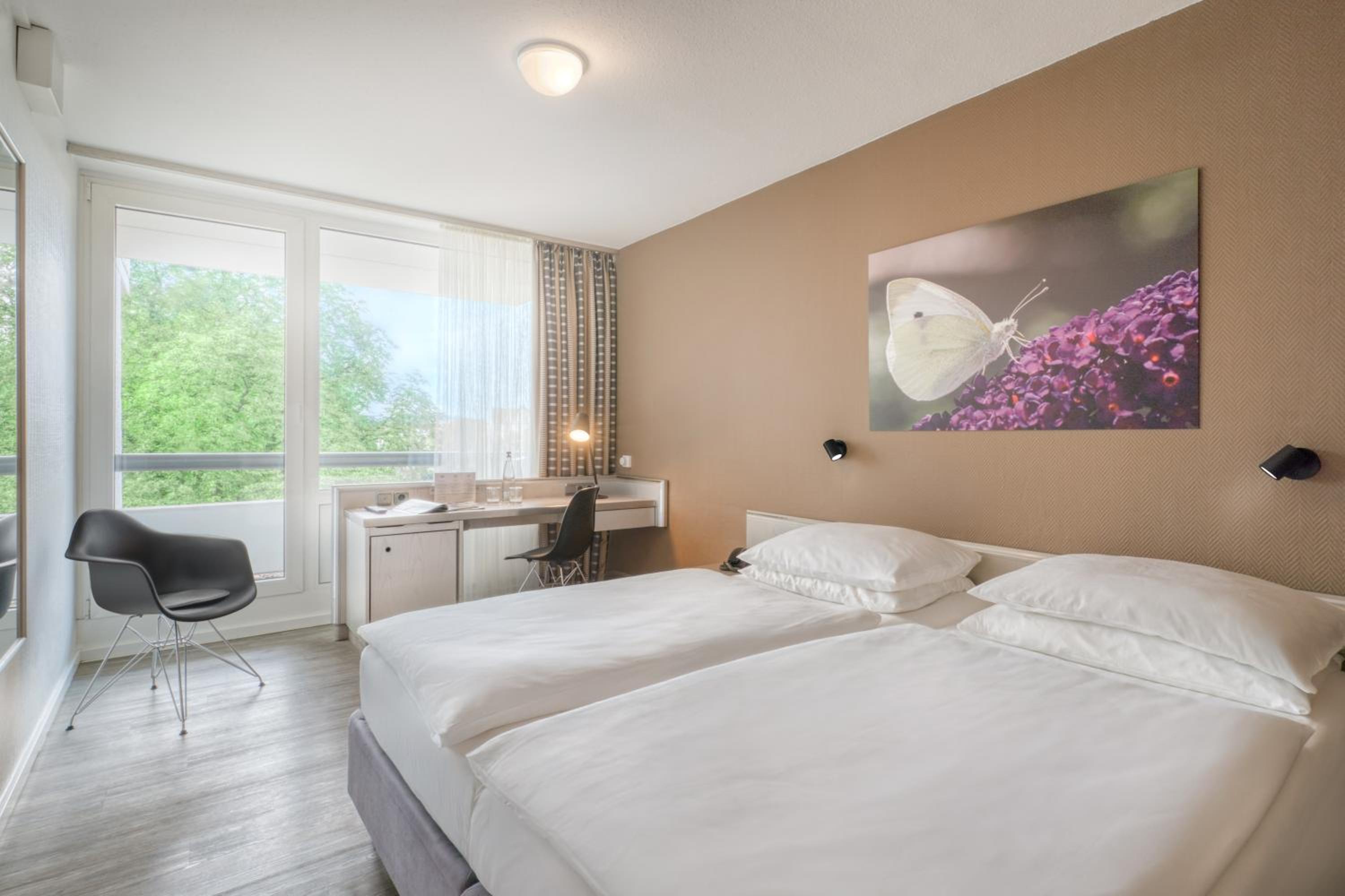 Standard Double Room - Photo 1