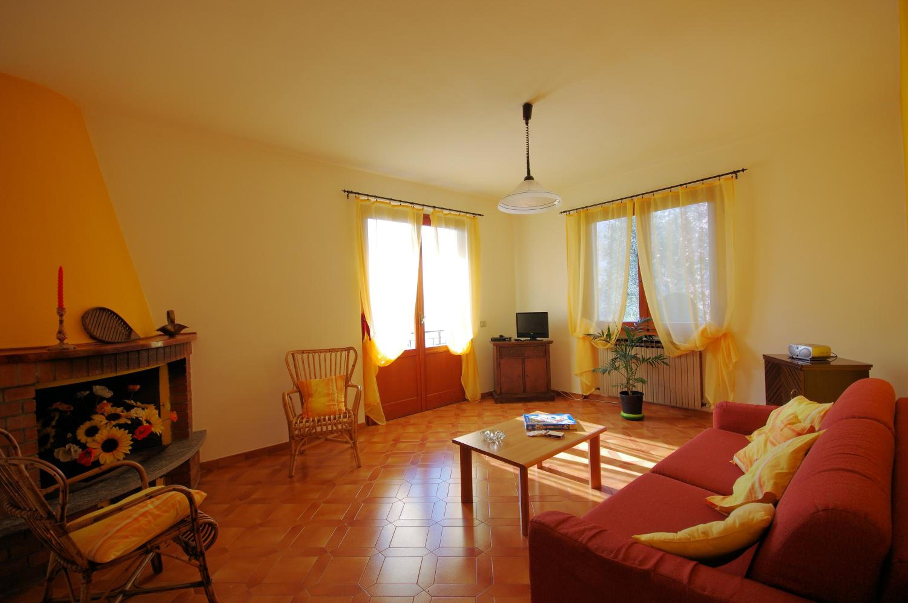 Three-Bedroom Apartment with Lake View (7 Adults) - Annex