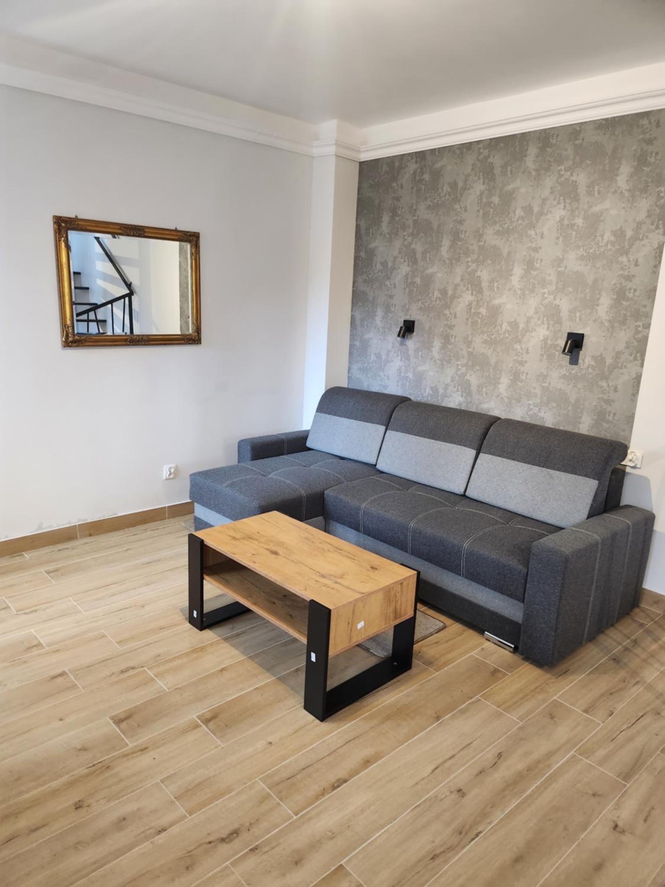 Duplex Apartment - Photo 6