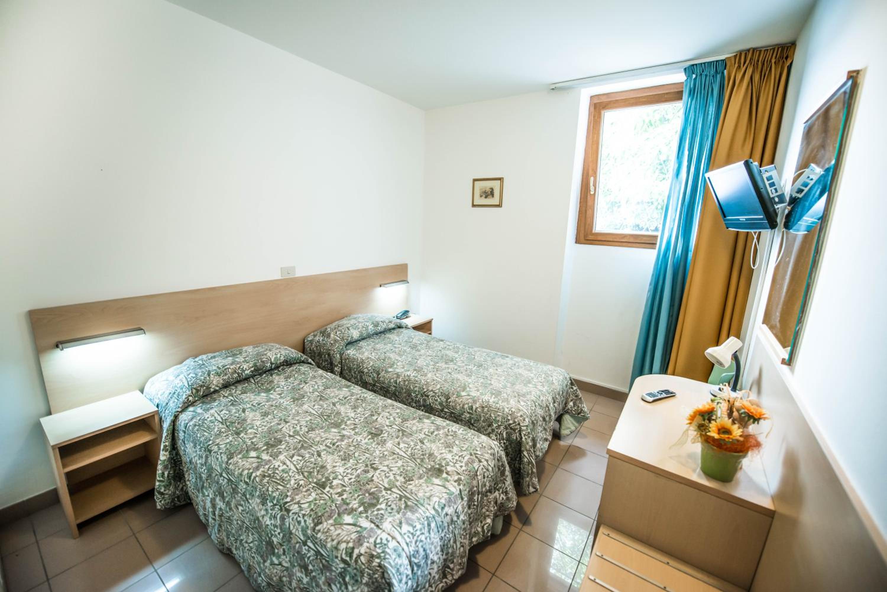 Economy Double Room - Photo 1