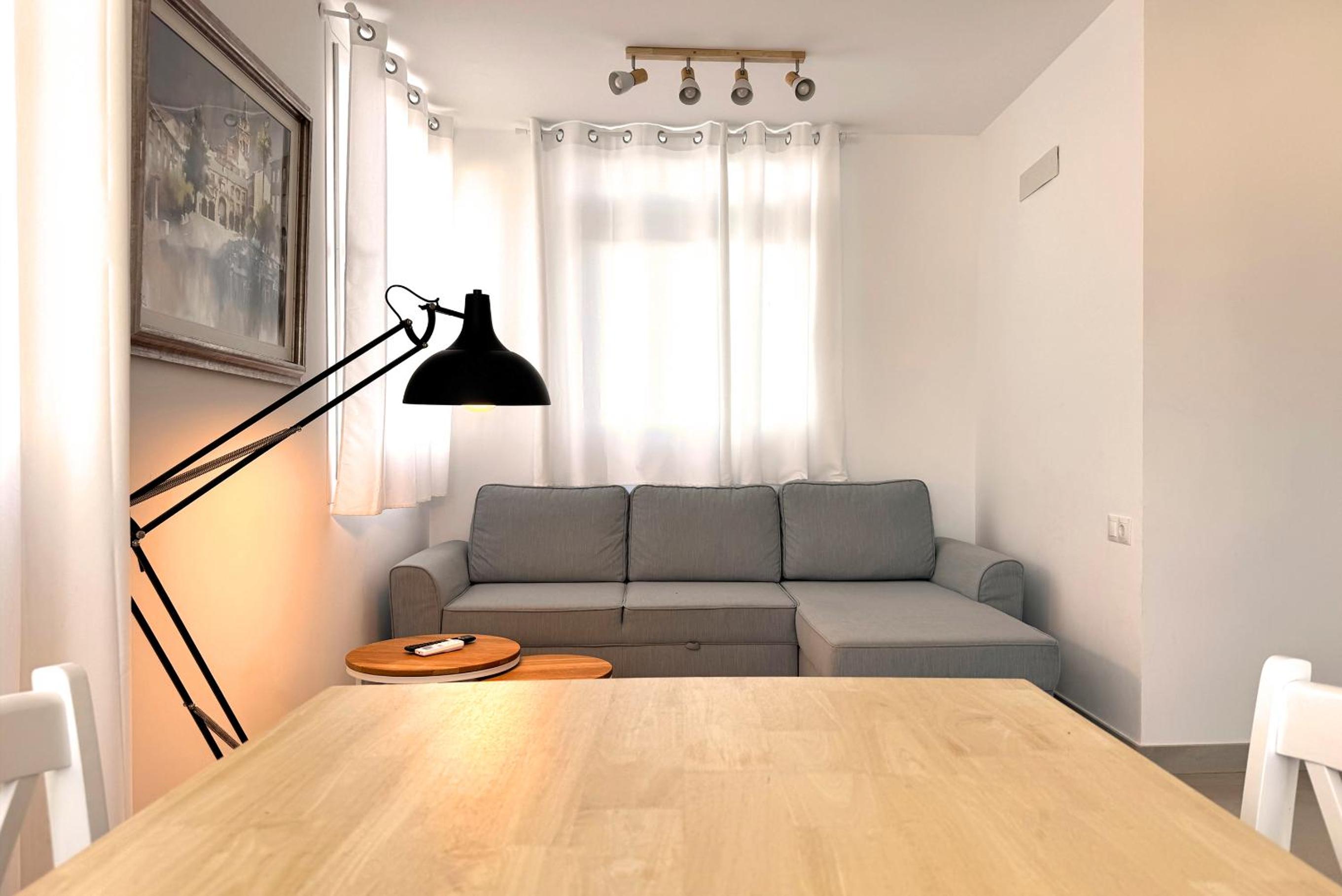 Two-Bedroom Apartment with Terrace and Sea View photo 1