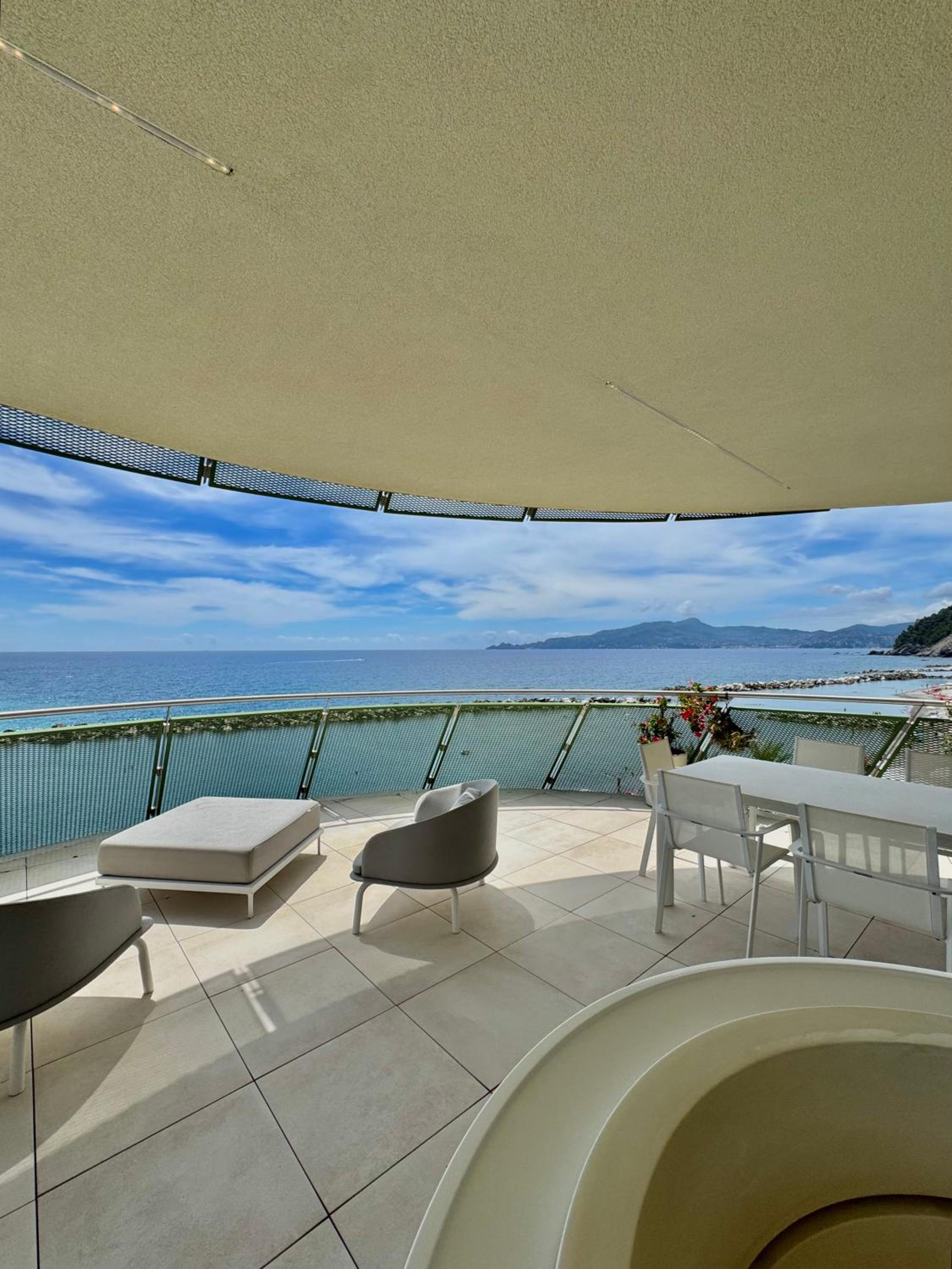Two-Bedroom Apartment with Sea View photo 1