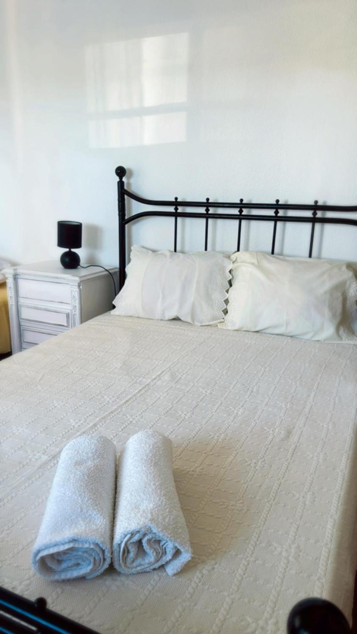 Standard Triple Room - Photo 1