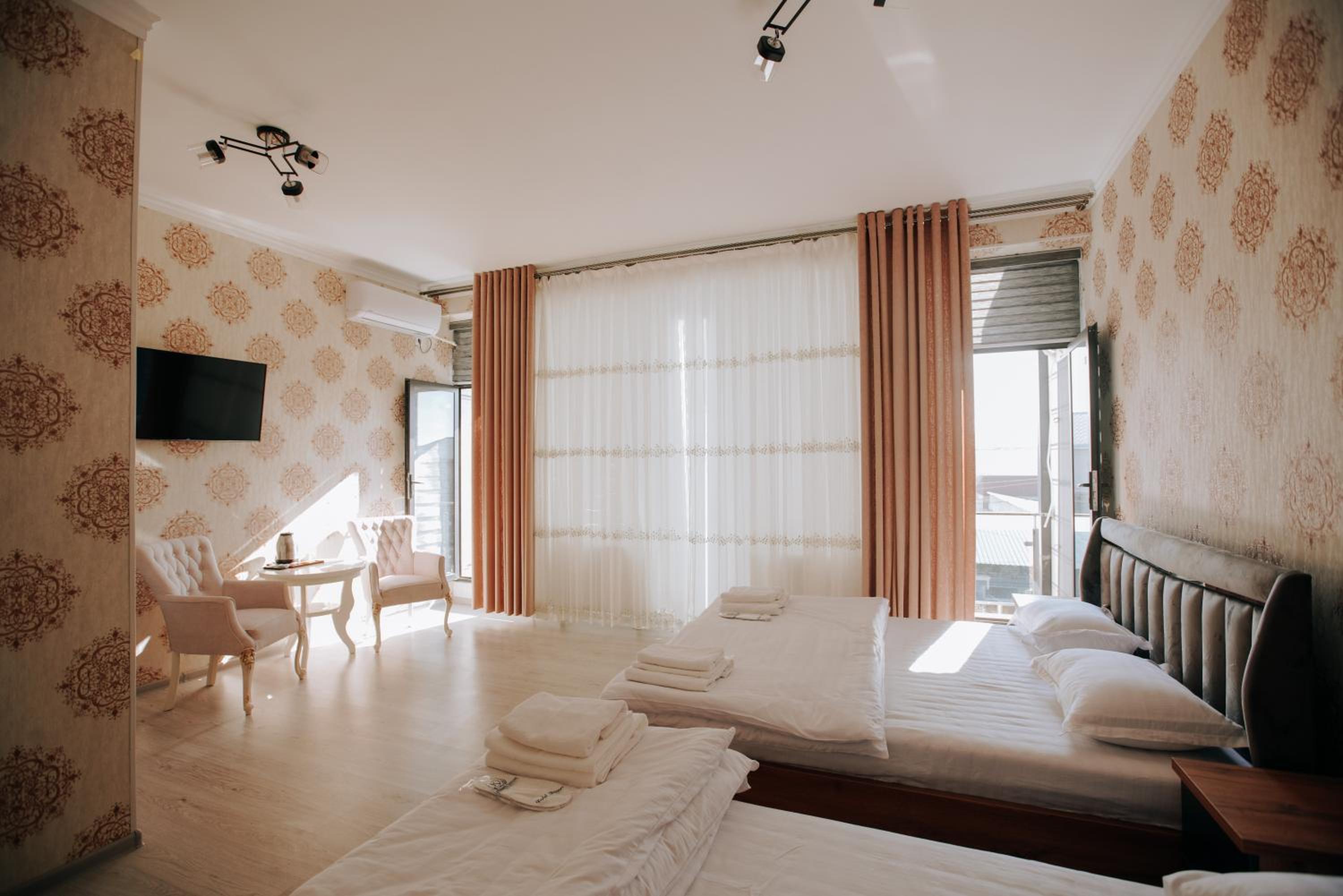 Triple Room with Balcony