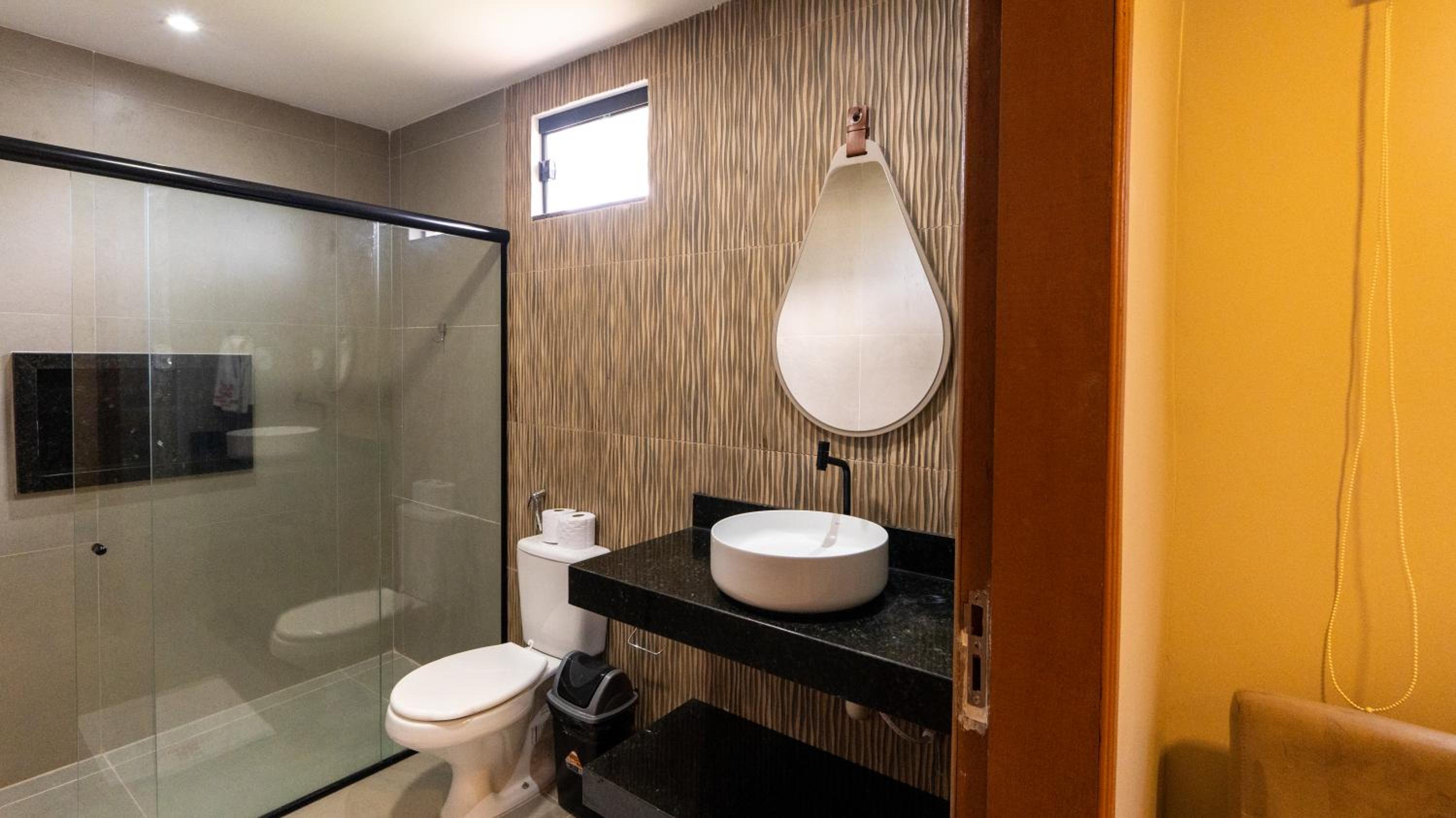 Superior Suite - Photo 4