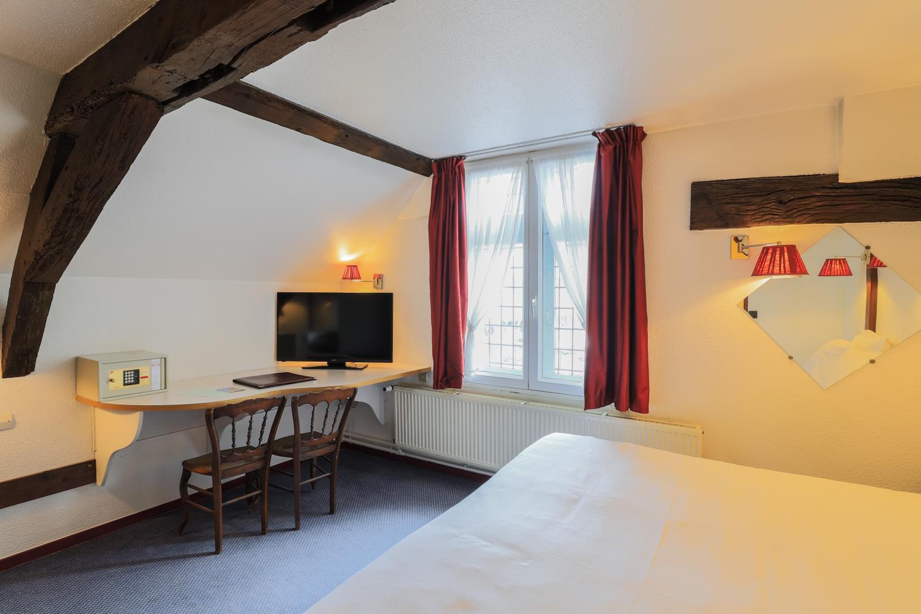 Classic Triple Room photo 3