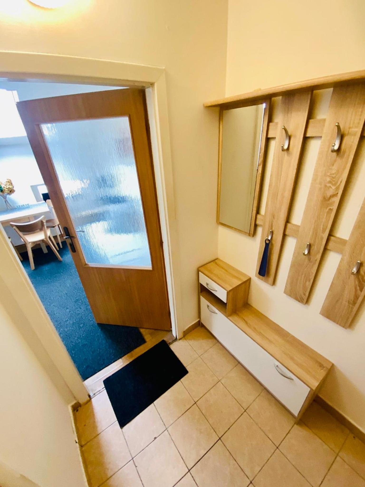 Classic Triple Room - Photo 9