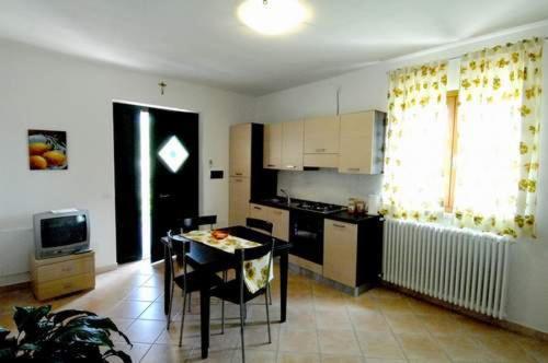Two-Bedroom Apartment (6 Adults) photo 1