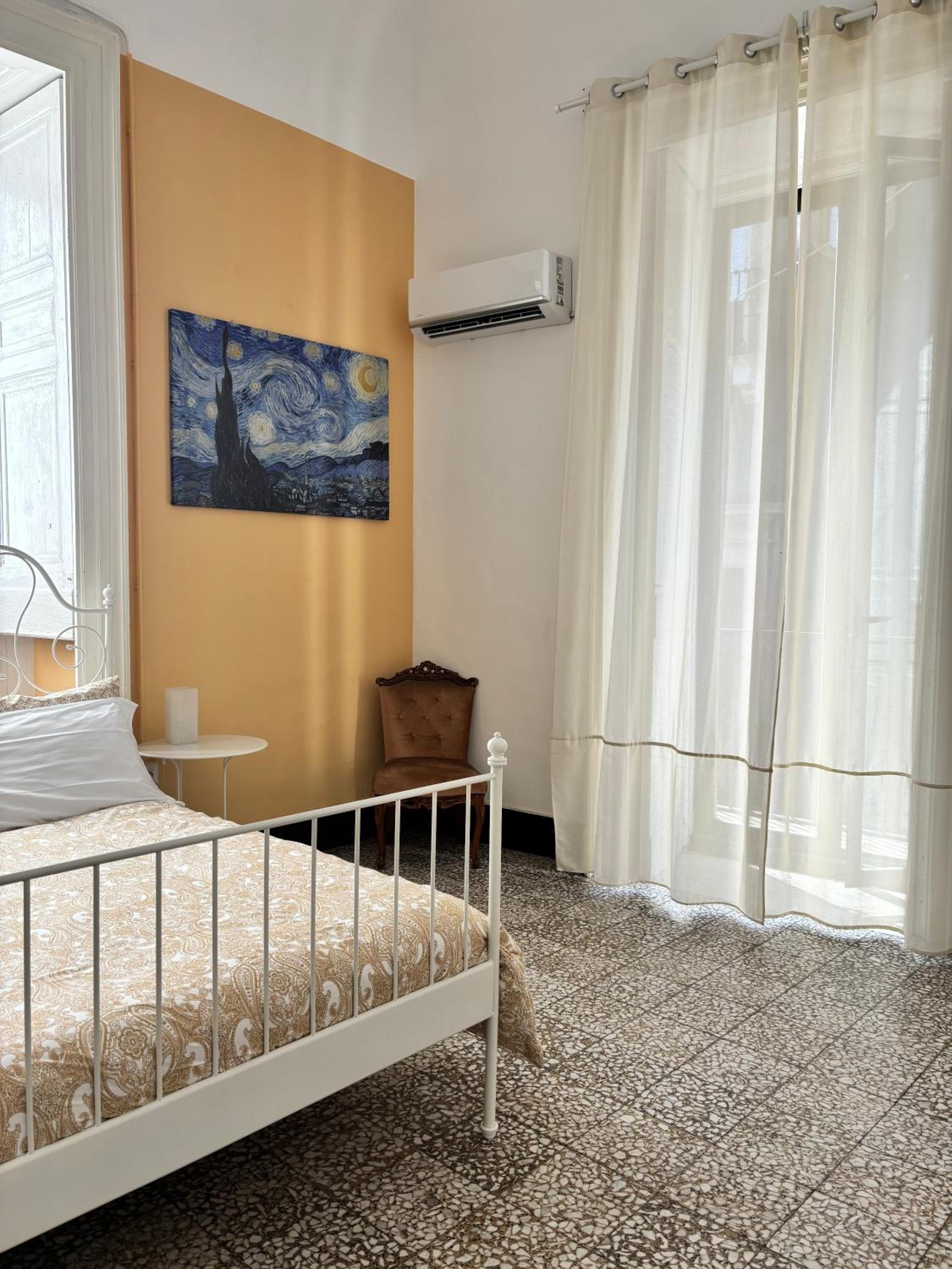 Apartment - Photo 3