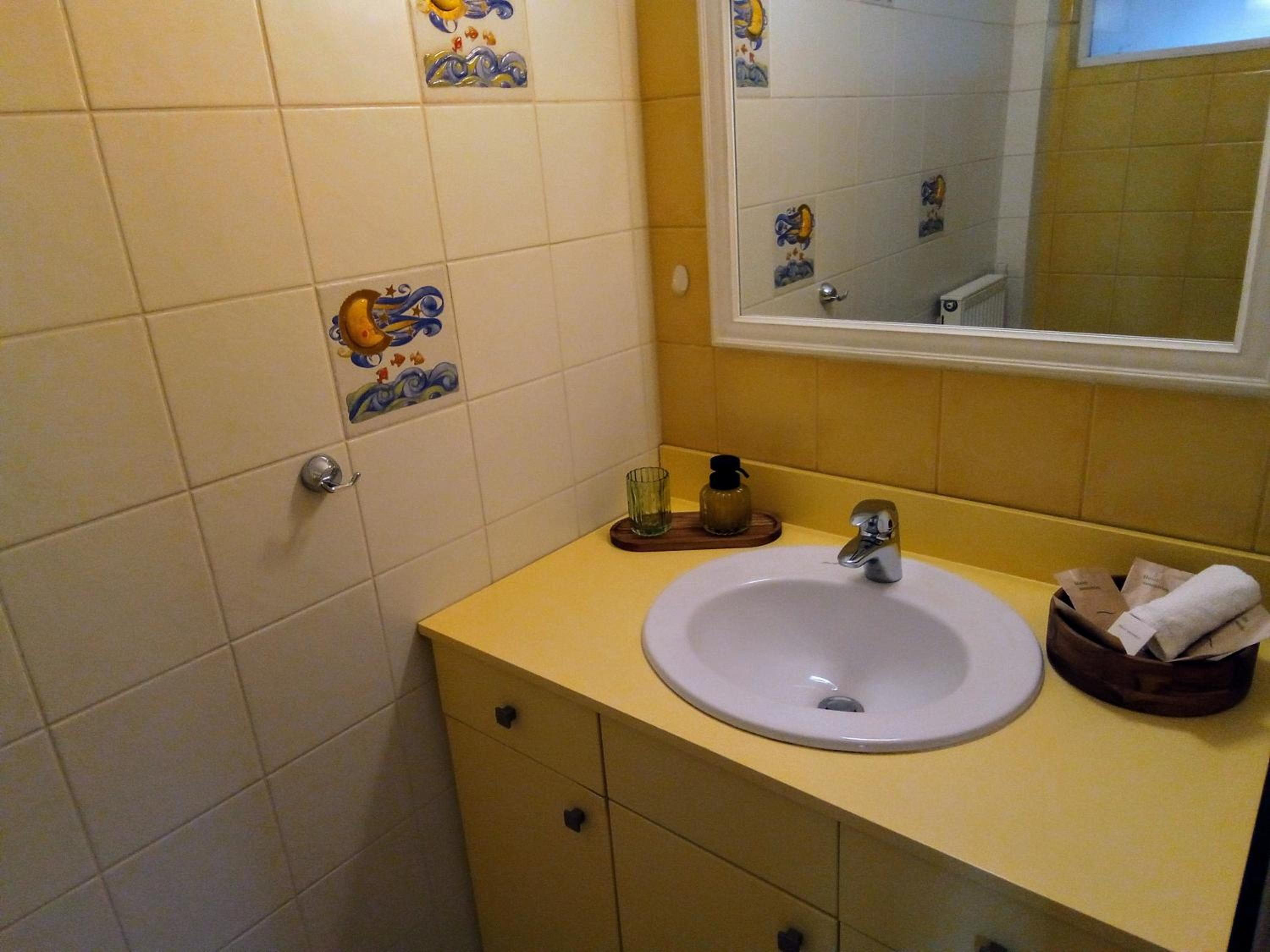 Duplex Suite - Photo 13