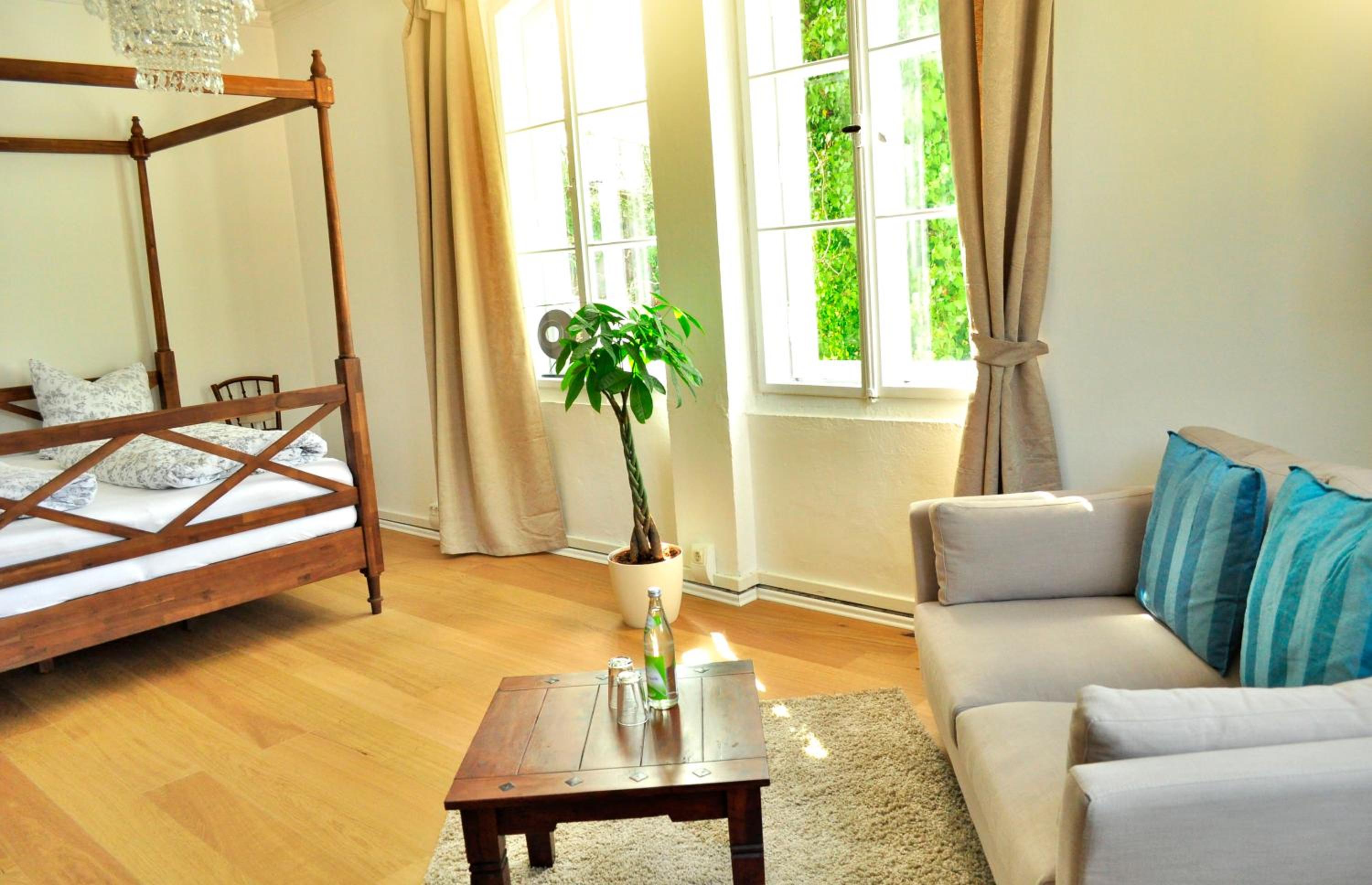 Double Room with Private External Bathroom photo 1
