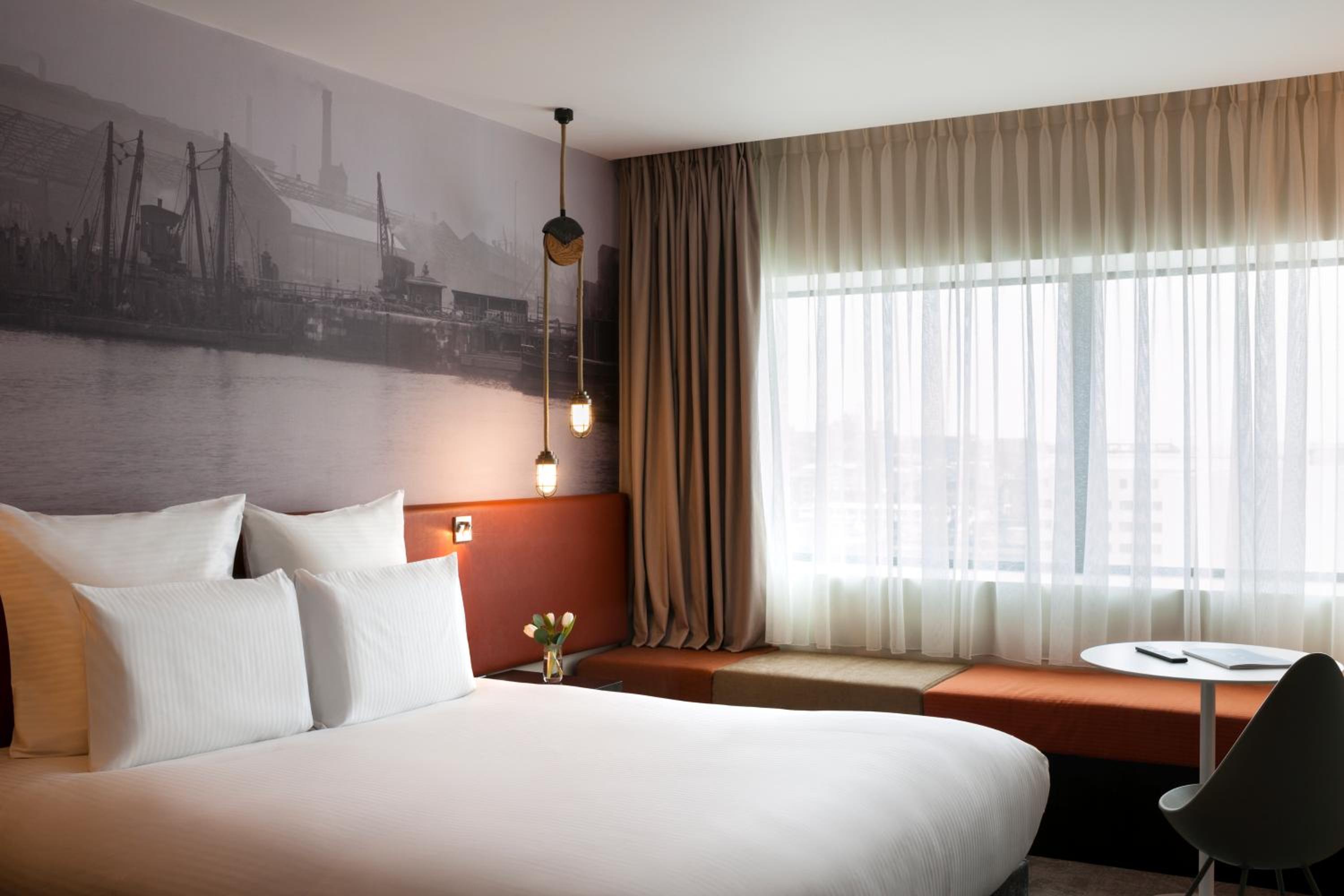 Superior King Room