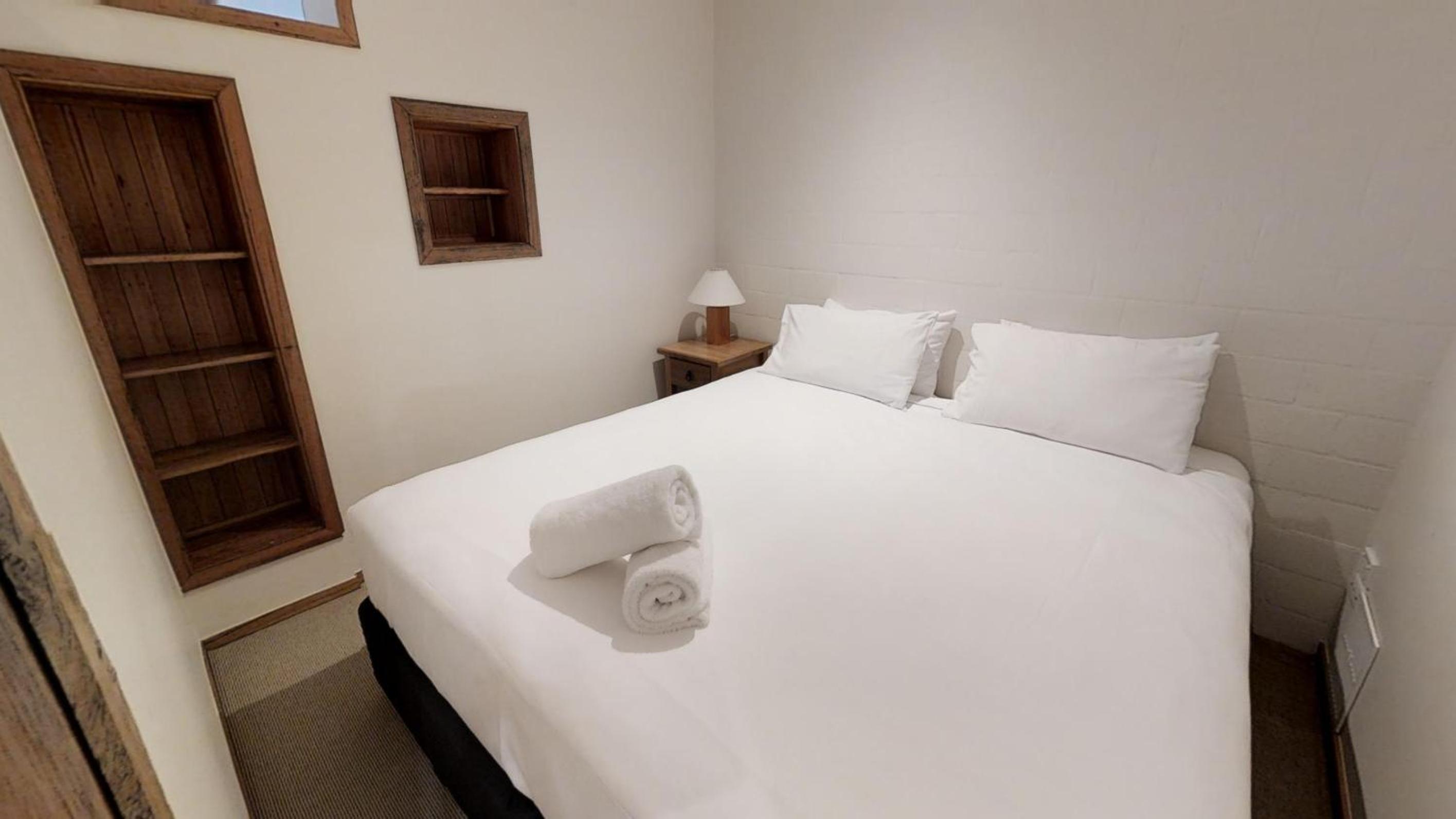 Studio (Sleeps 2)