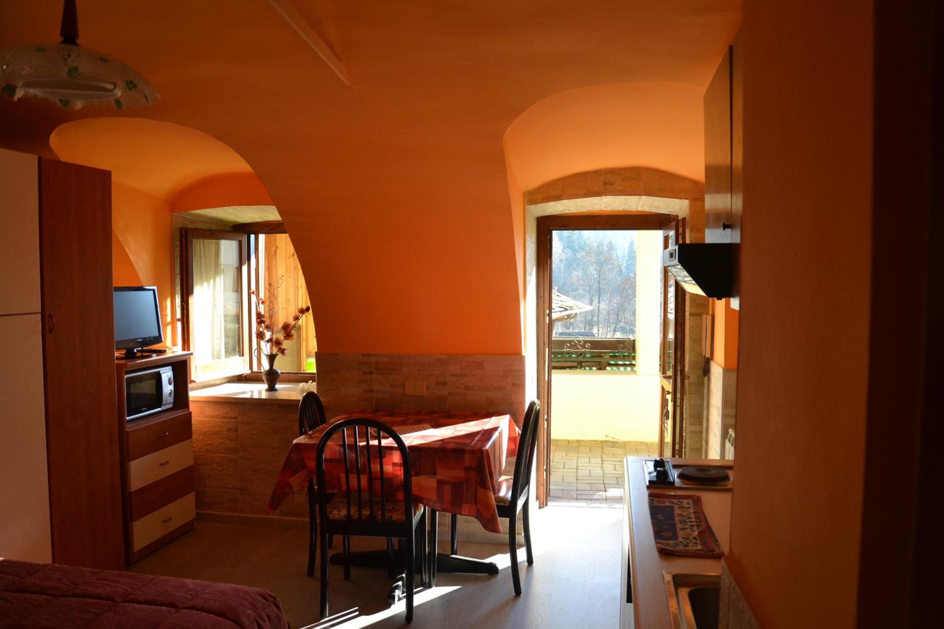 Apartment - Ground Floor photo 2