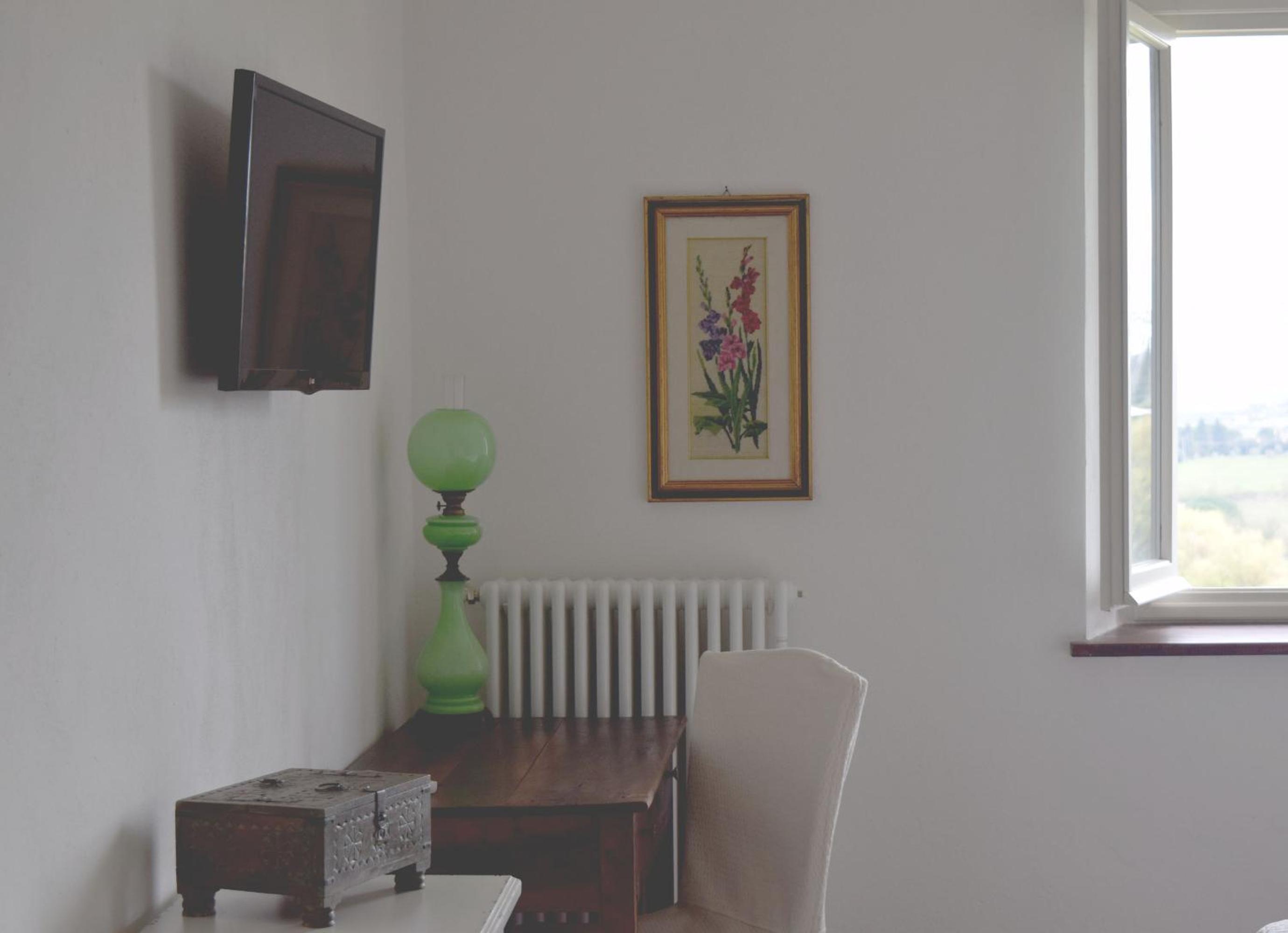 Double Room with Private Bathroom - Photo 1