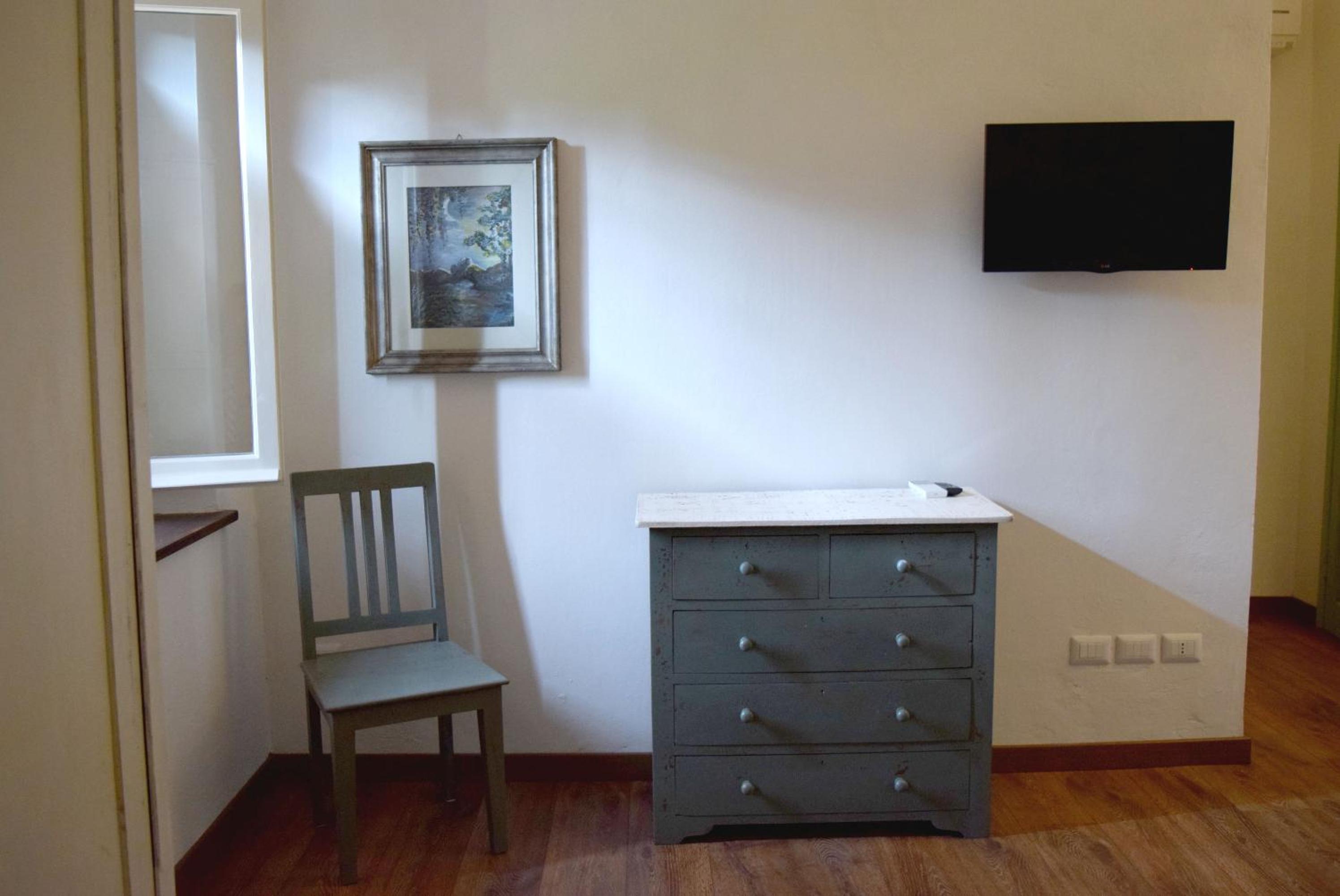 Triple Room - Photo 2