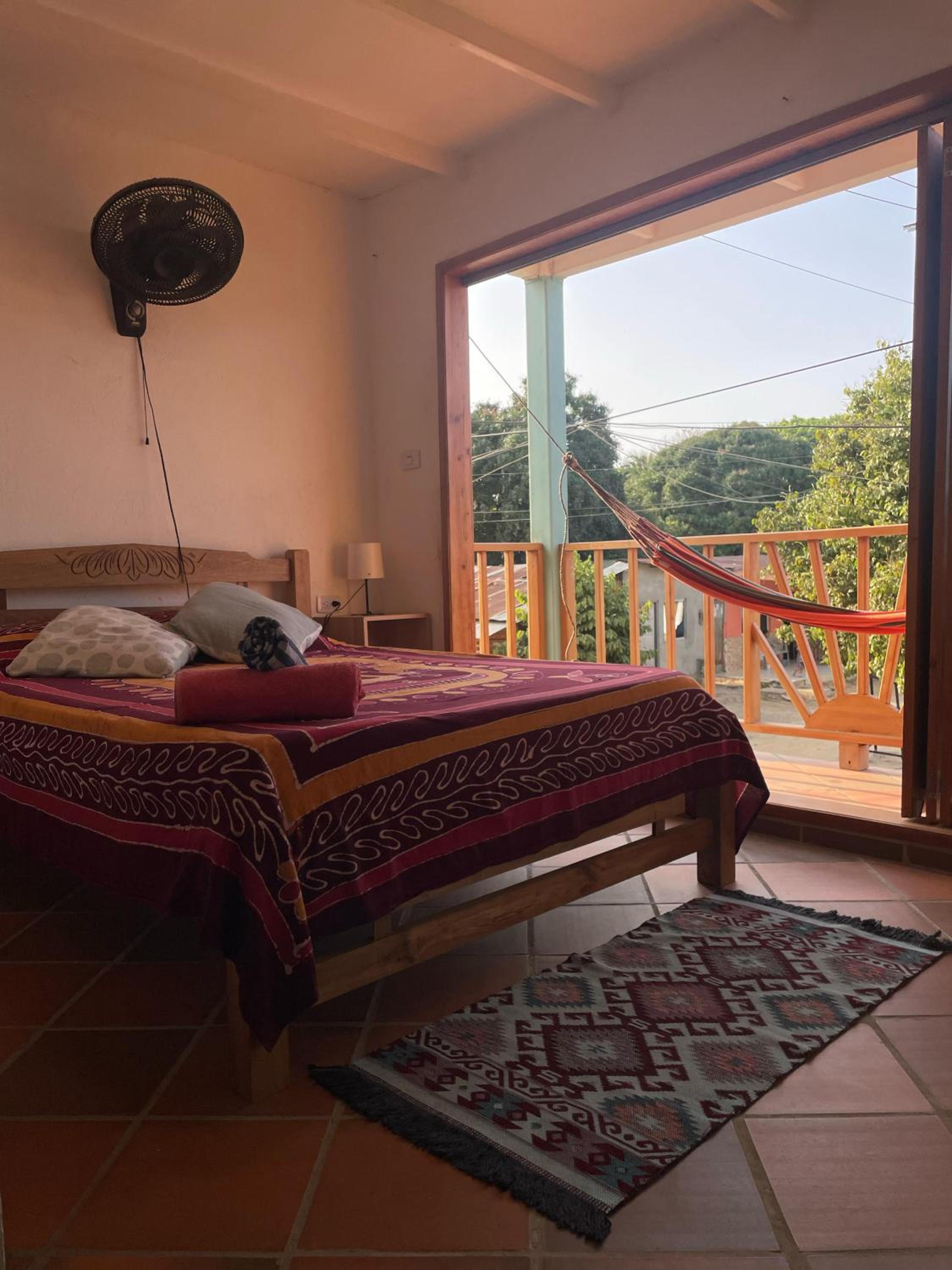 Triple Room with Private Bathroom photo 2