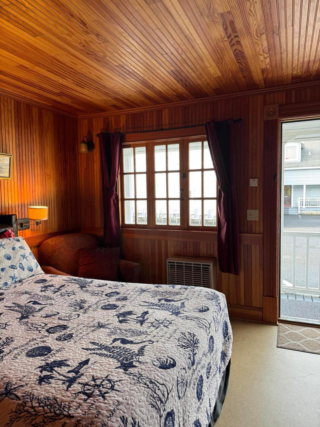 Double Room with Spa Bath - Photo 4