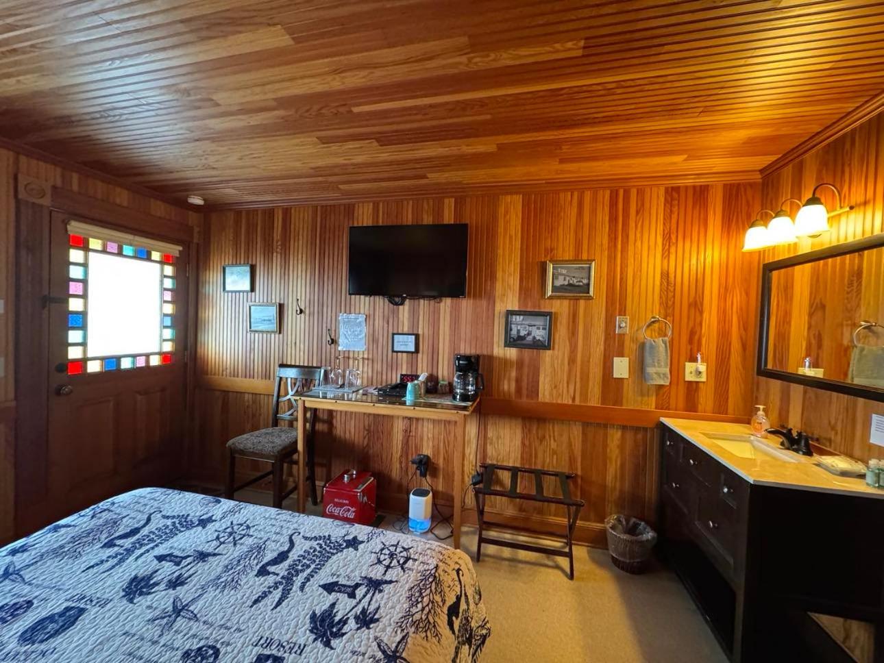 Double Room with Spa Bath - Photo 5