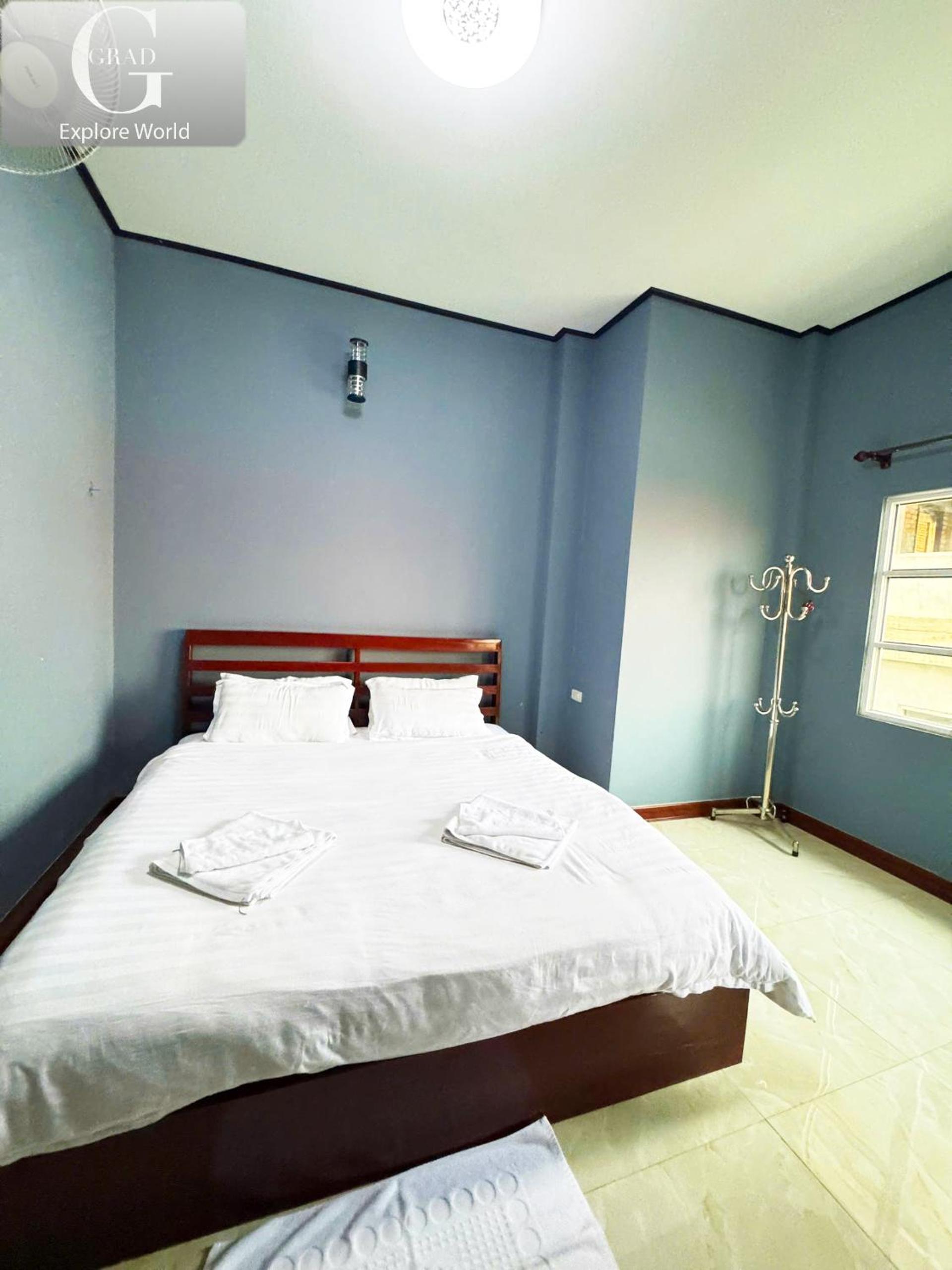 Deluxe Double or Twin Room - Photo 19