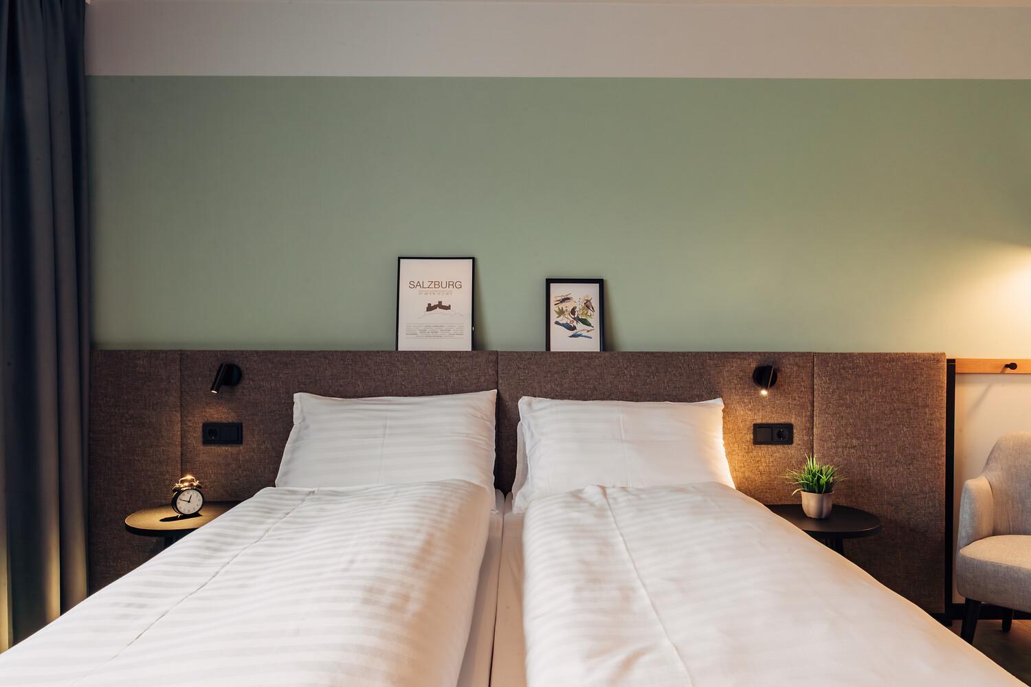 Large Double Room photo 2
