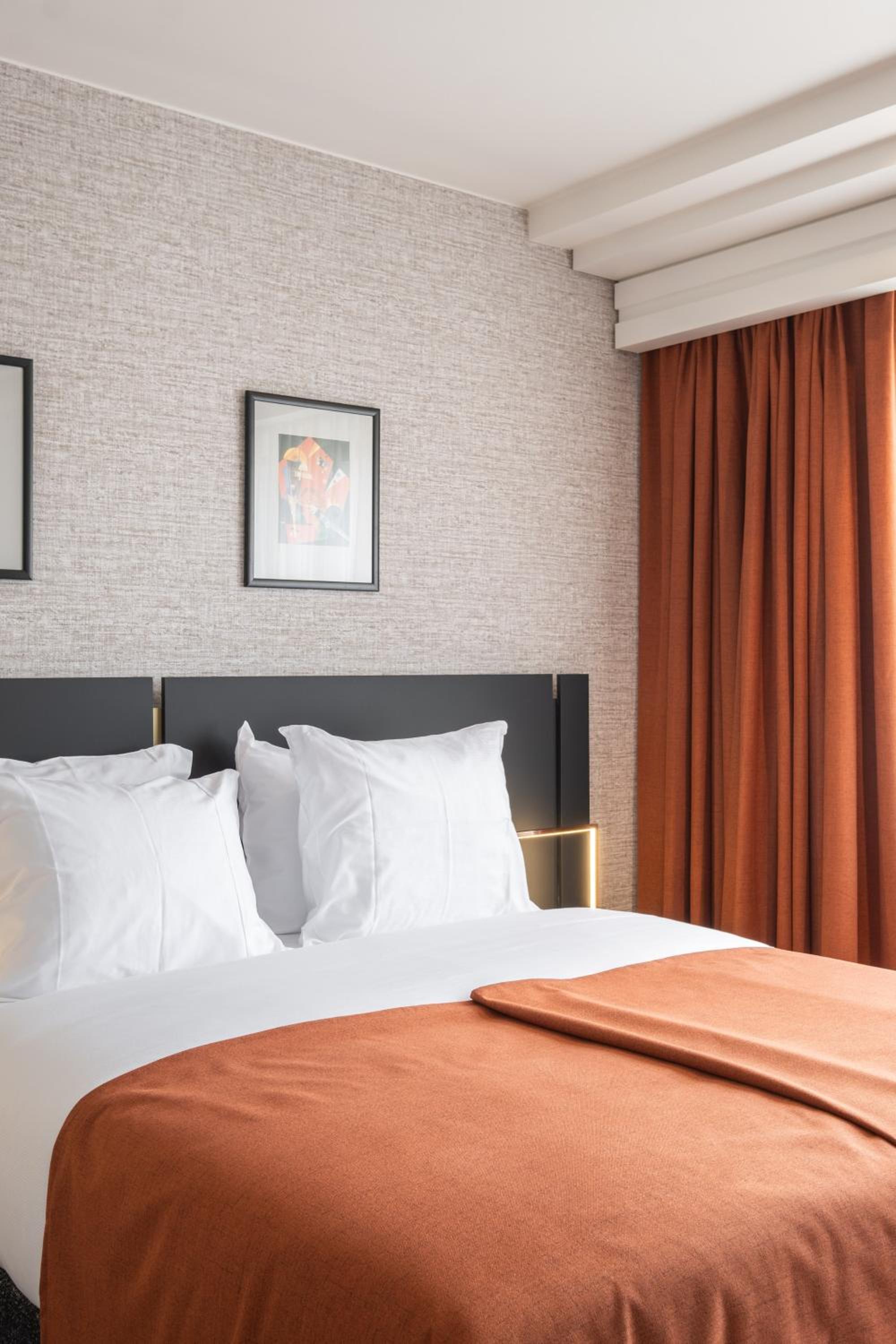 Superior Double Room - Photo 2