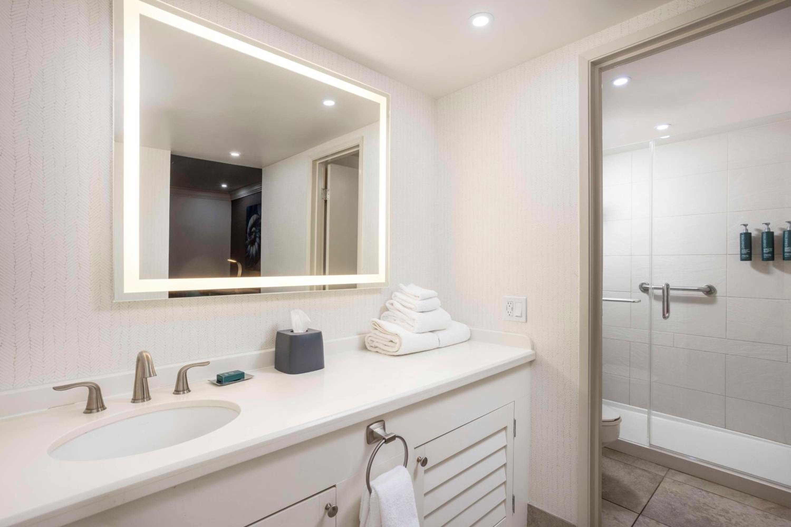 Junior Queen Suite with Two Queen Beds