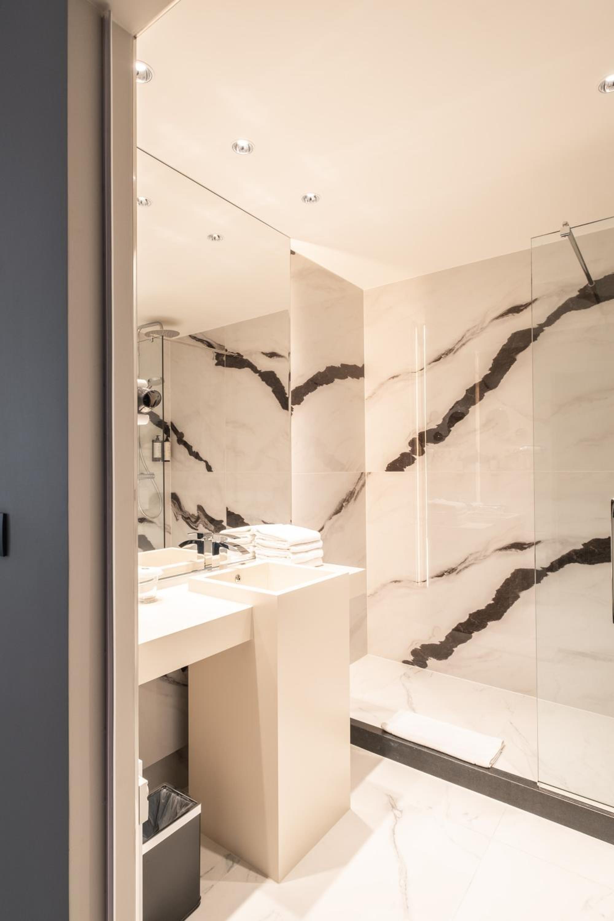 Junior Suite Twin - Photo 7