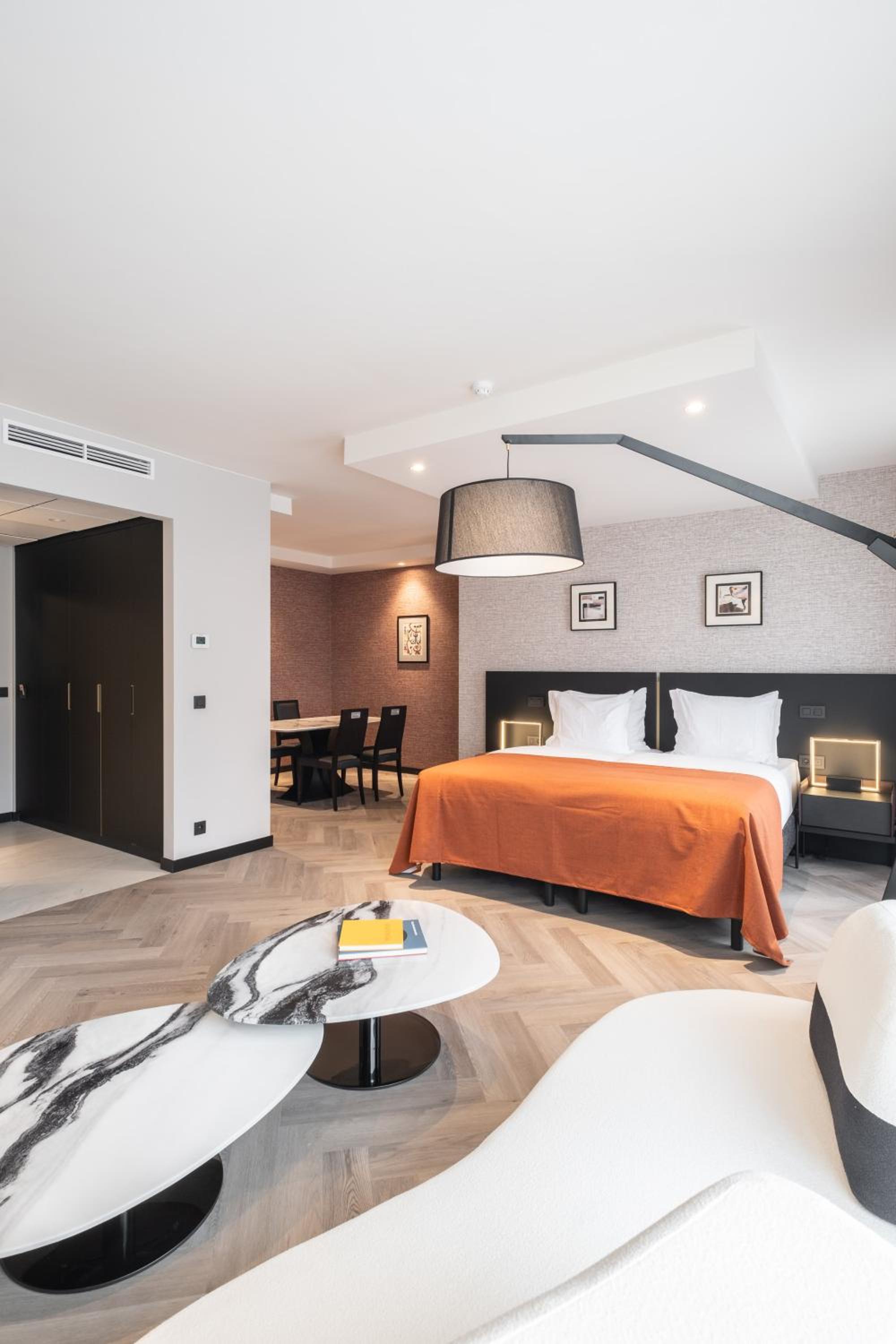 Junior Suite Twin - Photo 1