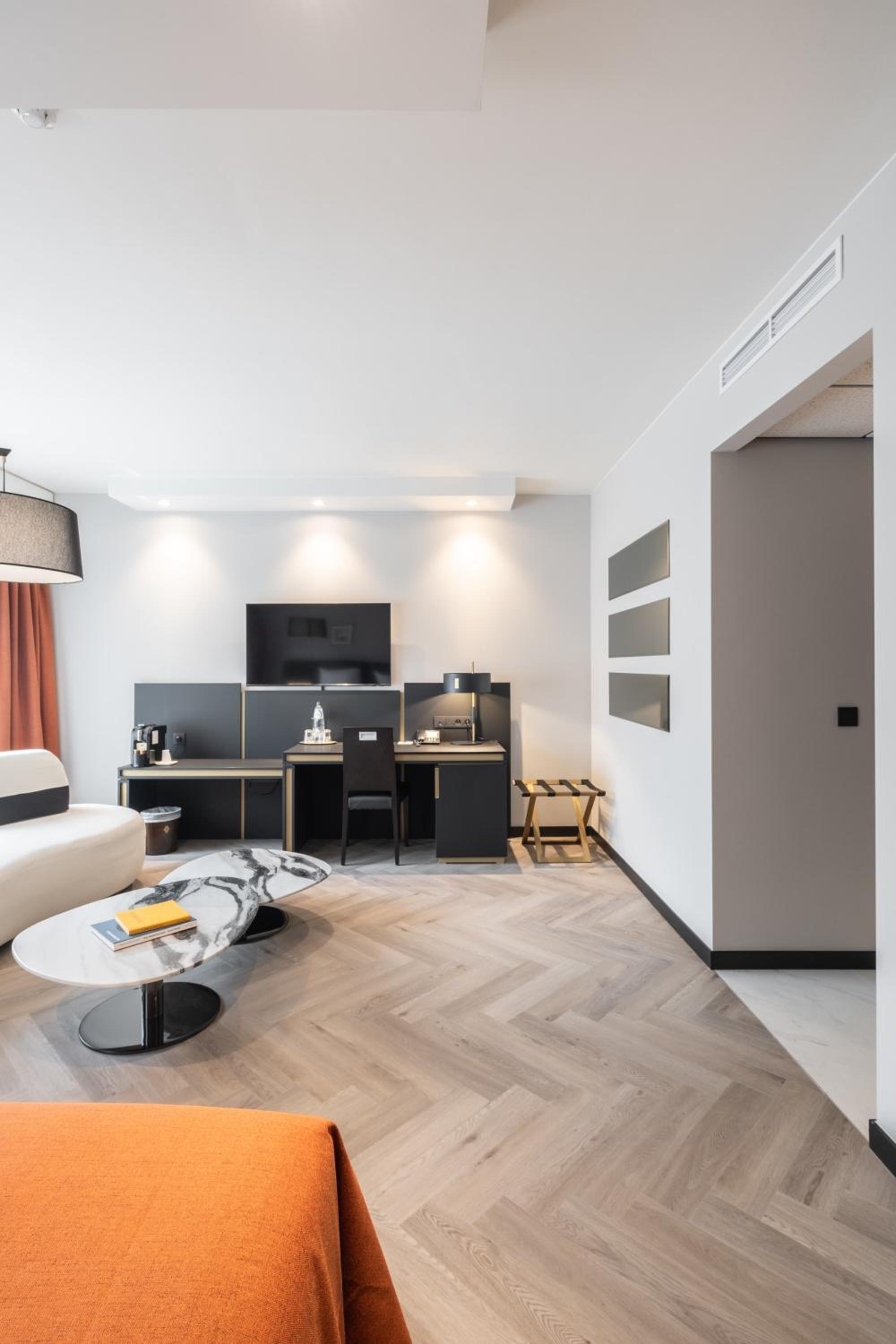 Junior Suite Twin - Photo 2