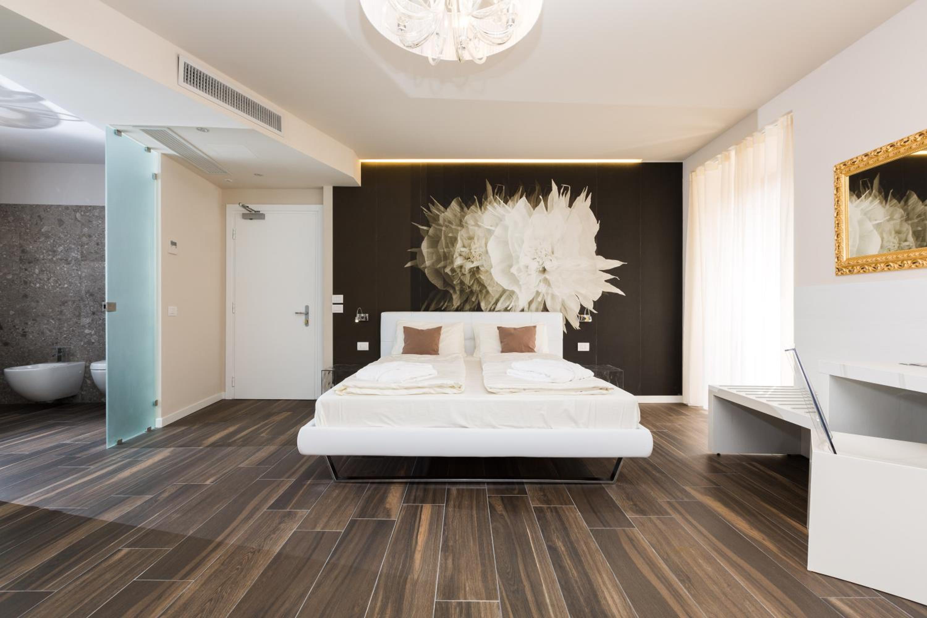 Junior Suite - Photo 5