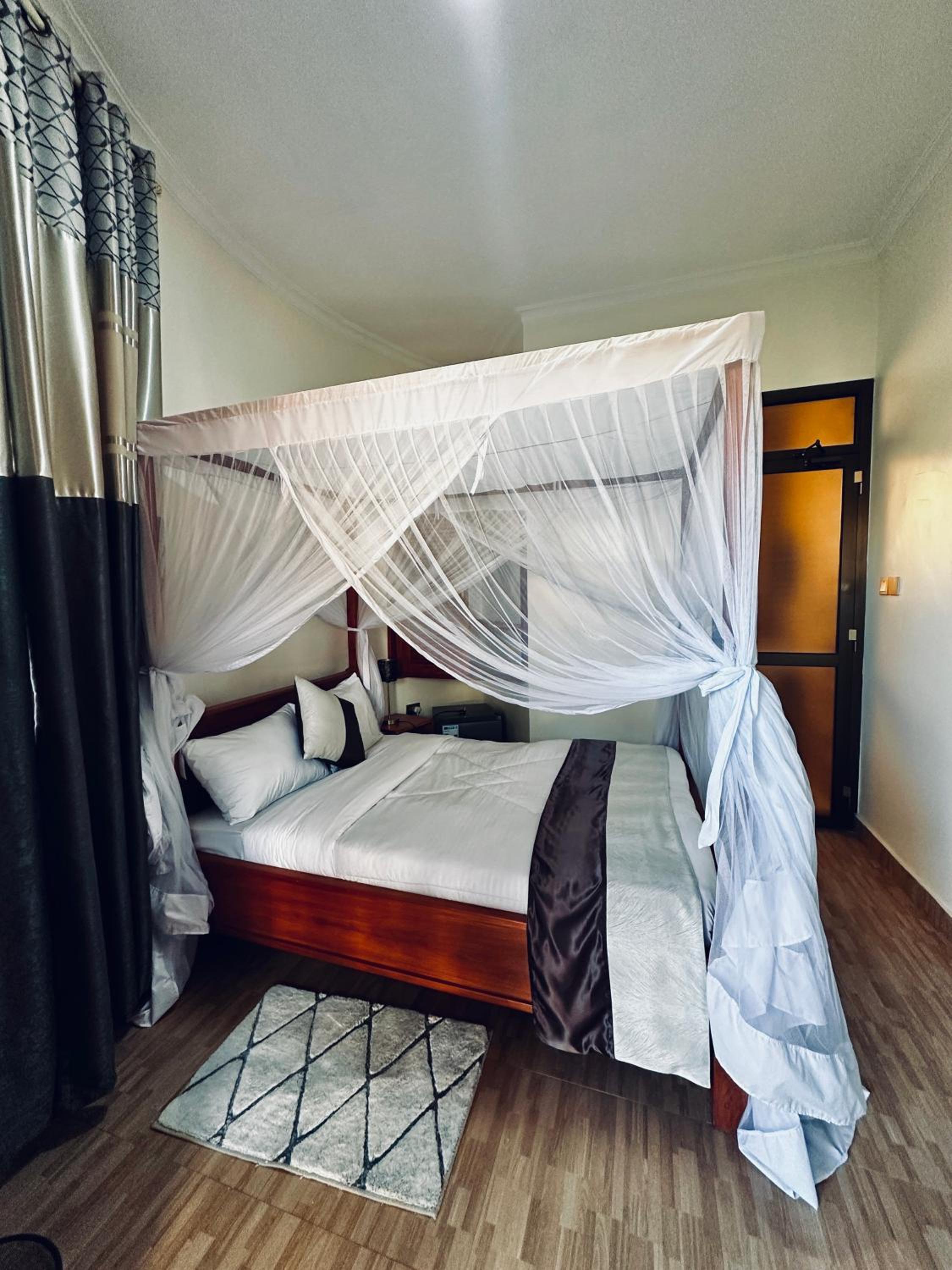 Standard Single Room photo 3