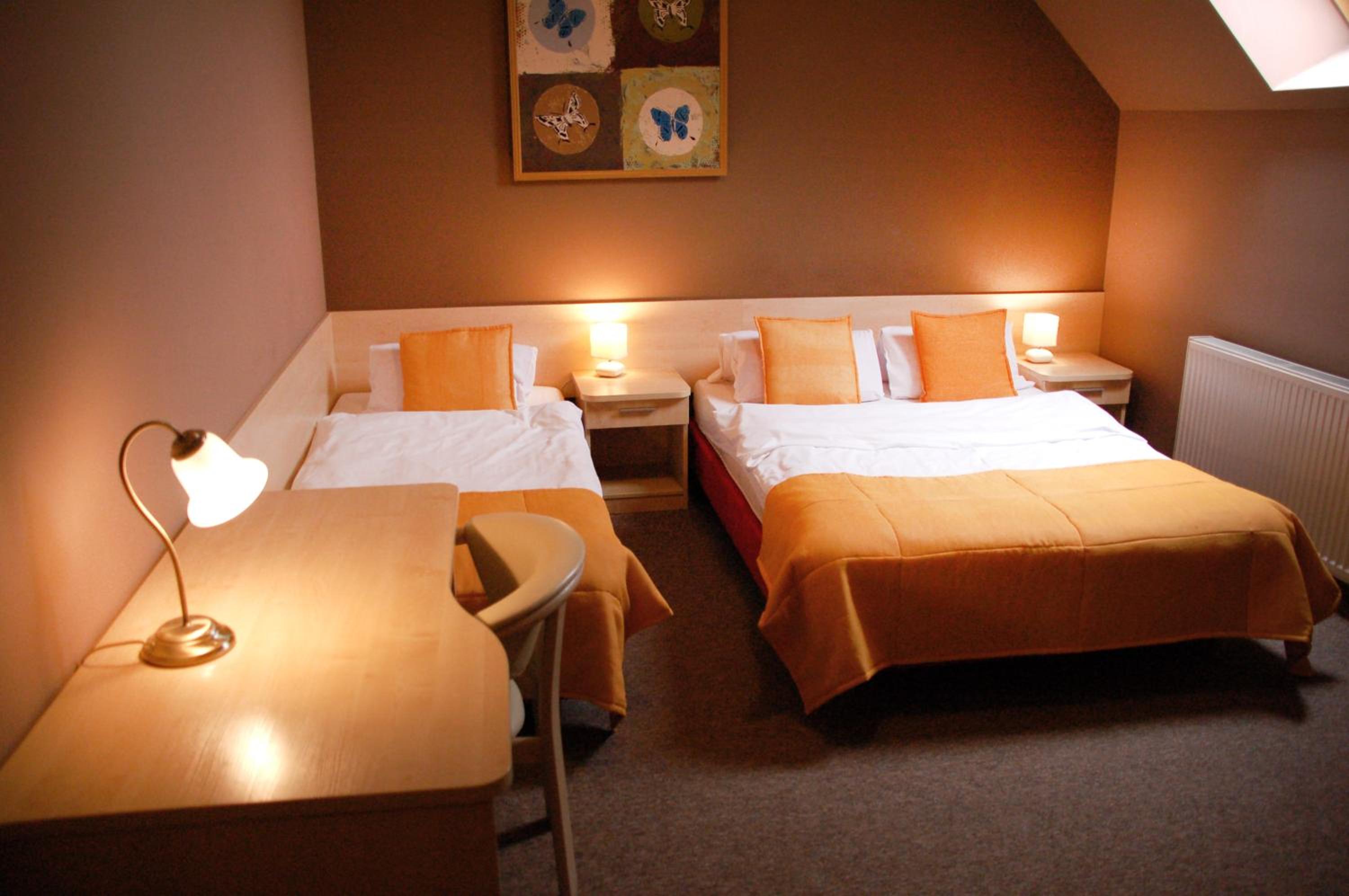 Triple Room - Photo 5