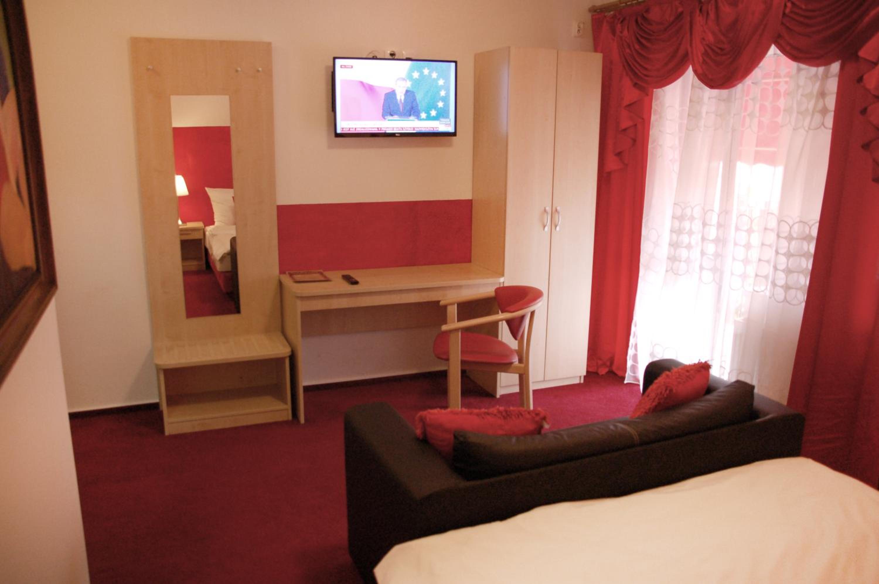 Deluxe Double Room - Photo 4