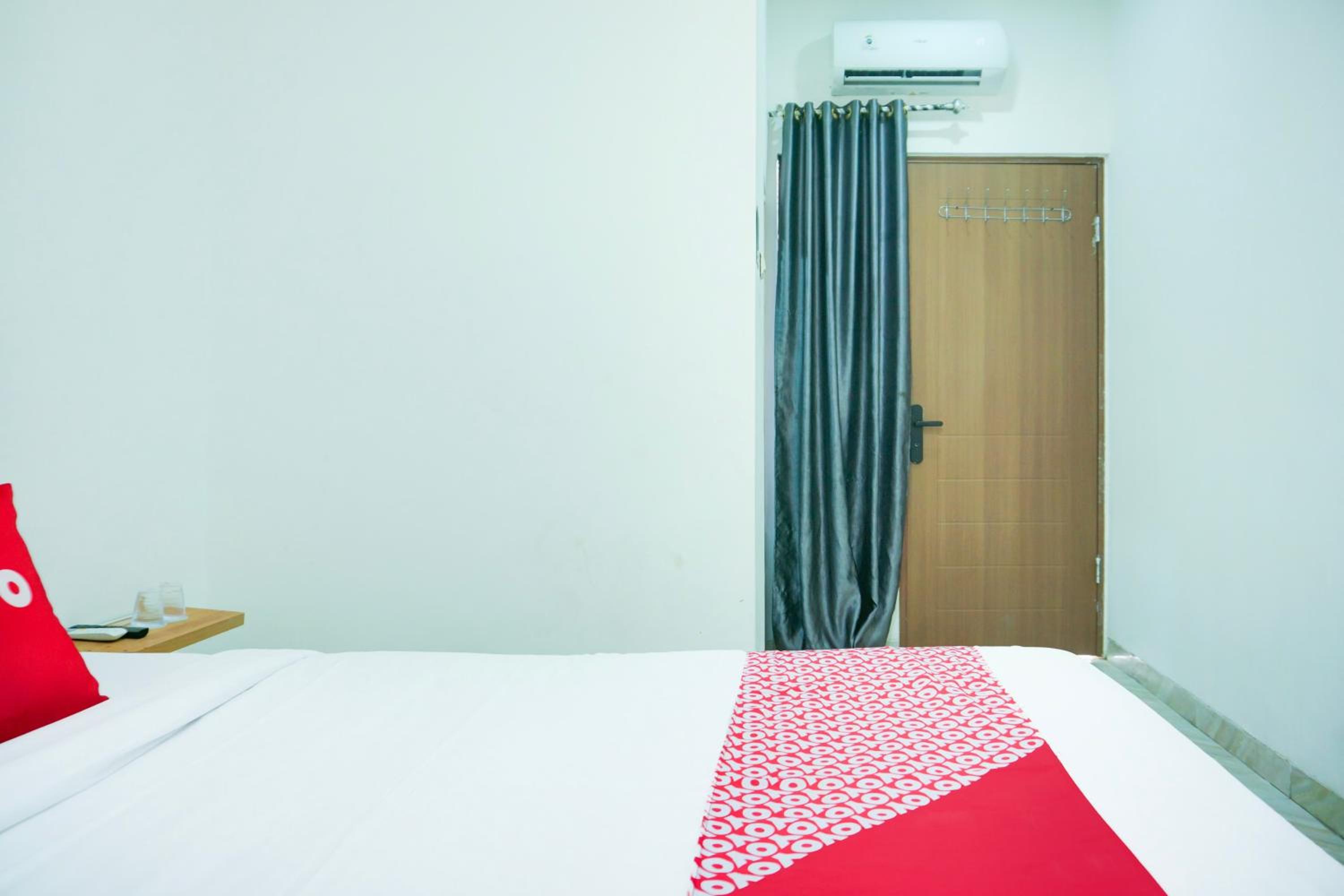 Deluxe Double Room - Photo 3