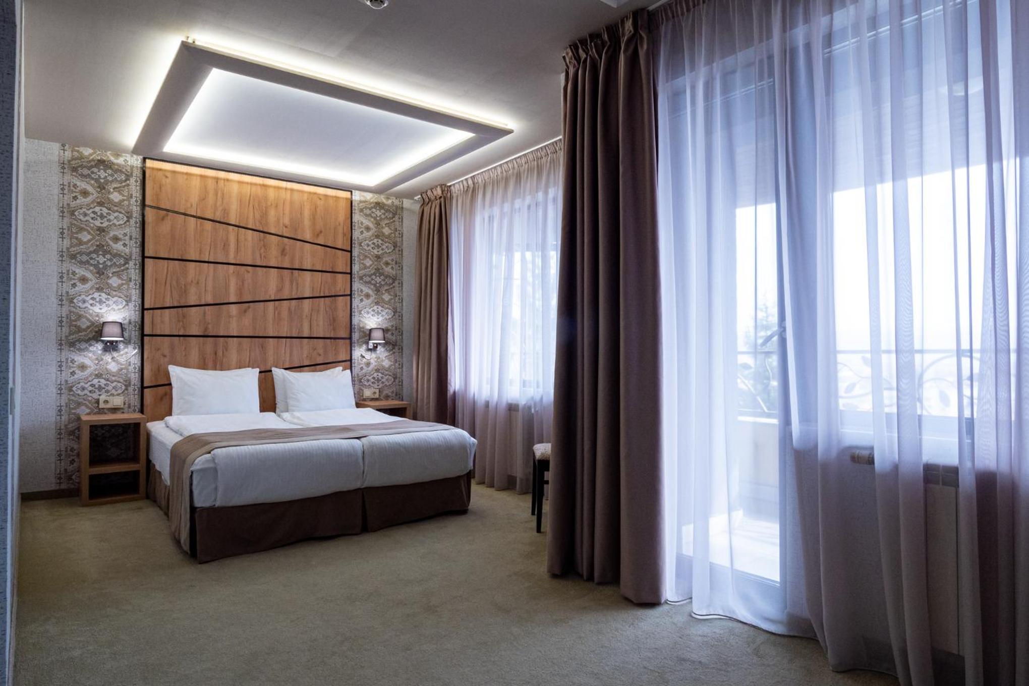 Superior One-Bedroom Suite