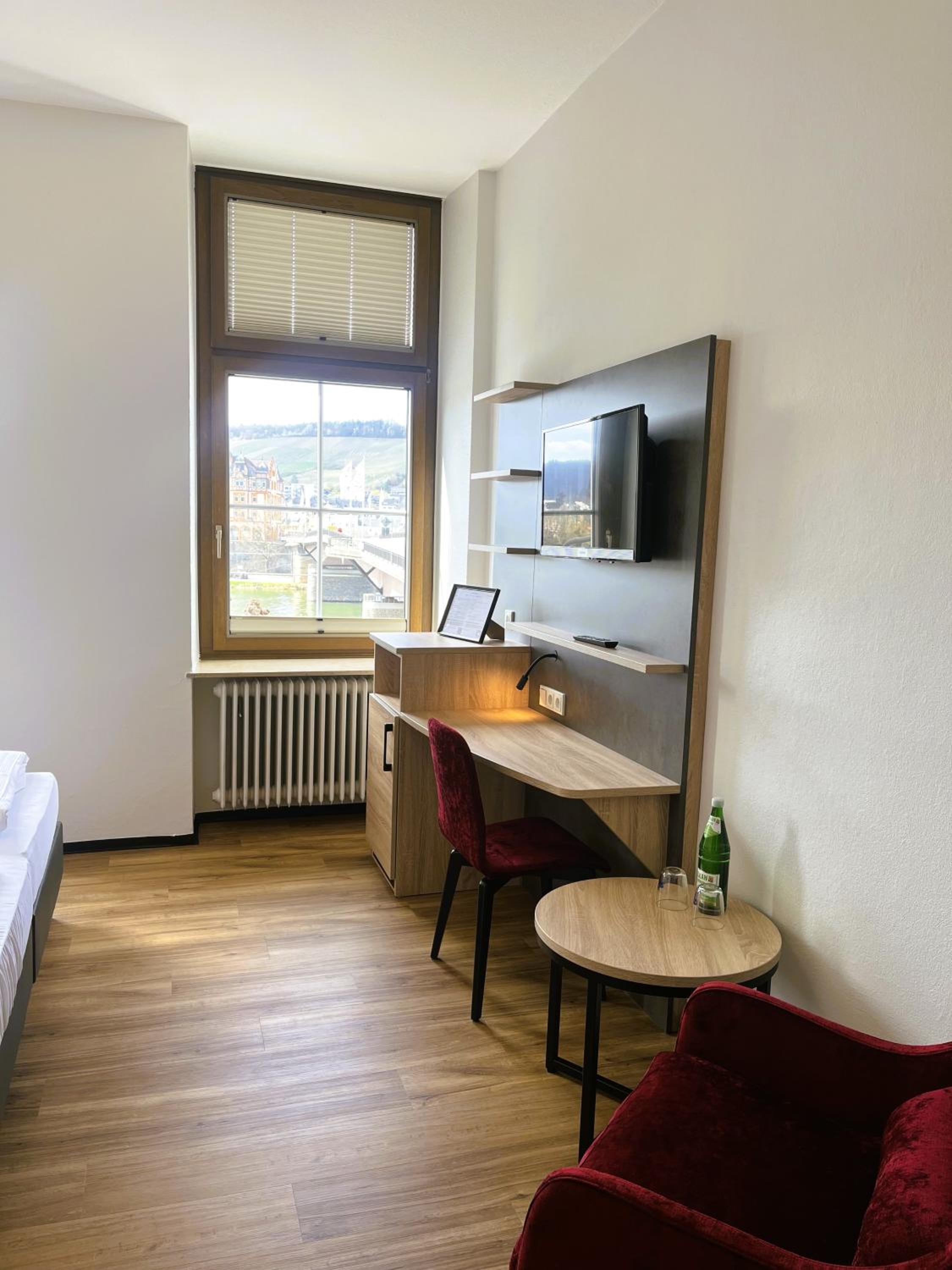 Double Room with Balcony photo 3