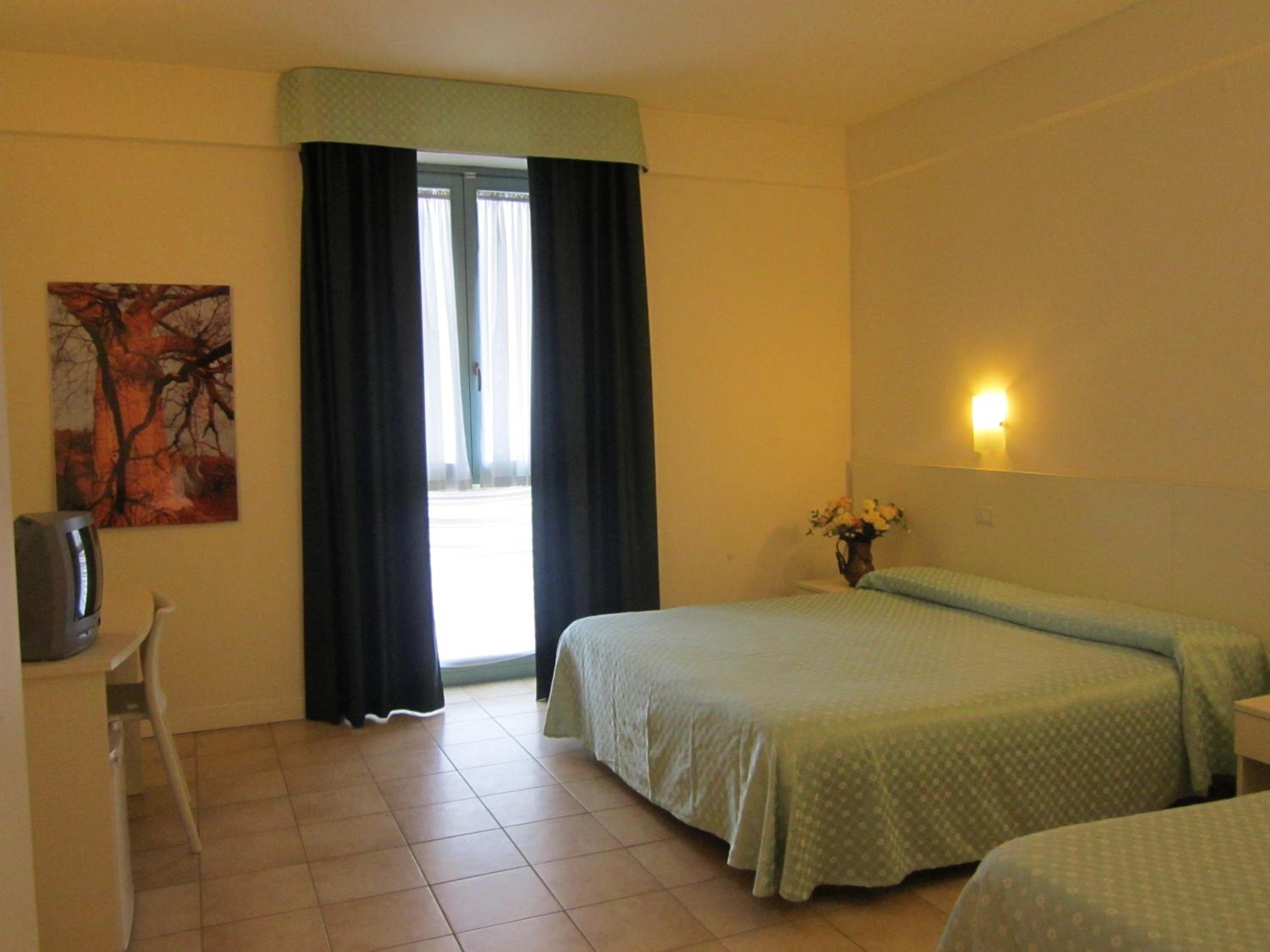 Triple Room photo 1